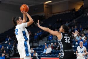 Creighton Bluejay Grace Boffeli (42) shoots a jump shot during a college basketball game against Georgetown on Feb 4, 2026, in Omaha, Nebraska. Photo by Brandon Tiedemann