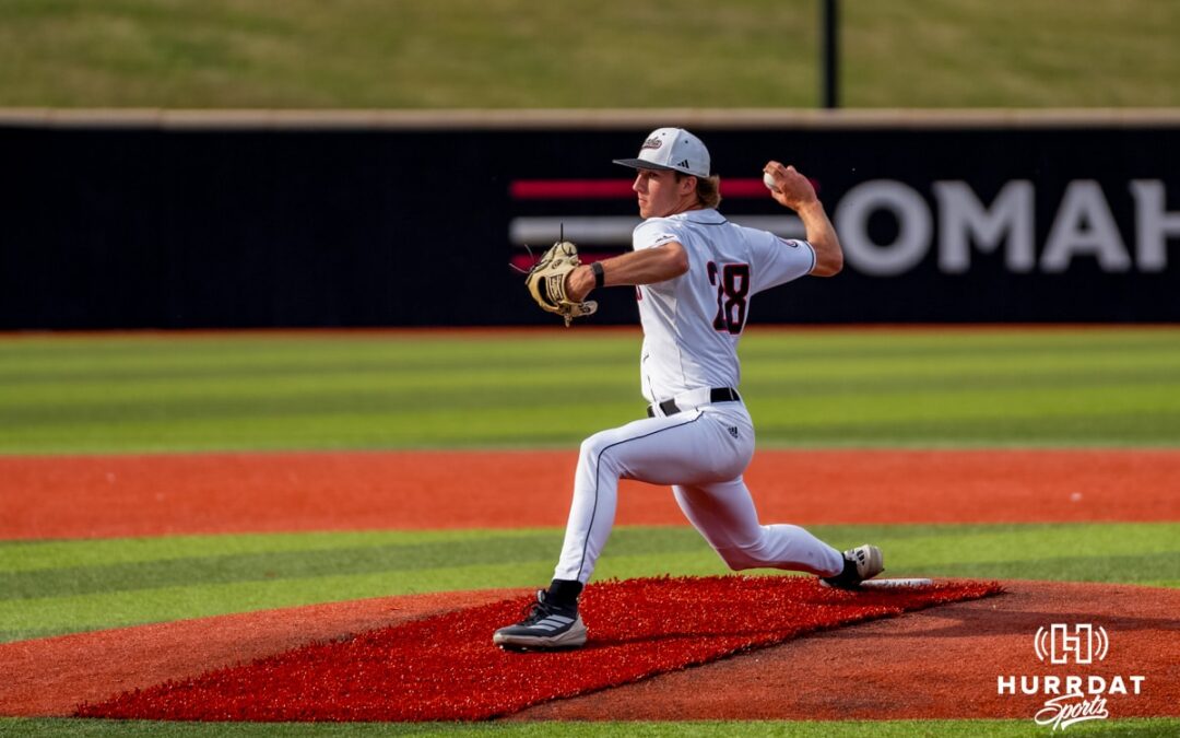 Omaha Baseball Takes Down South Dakota State 10-7 | Photo Gallery