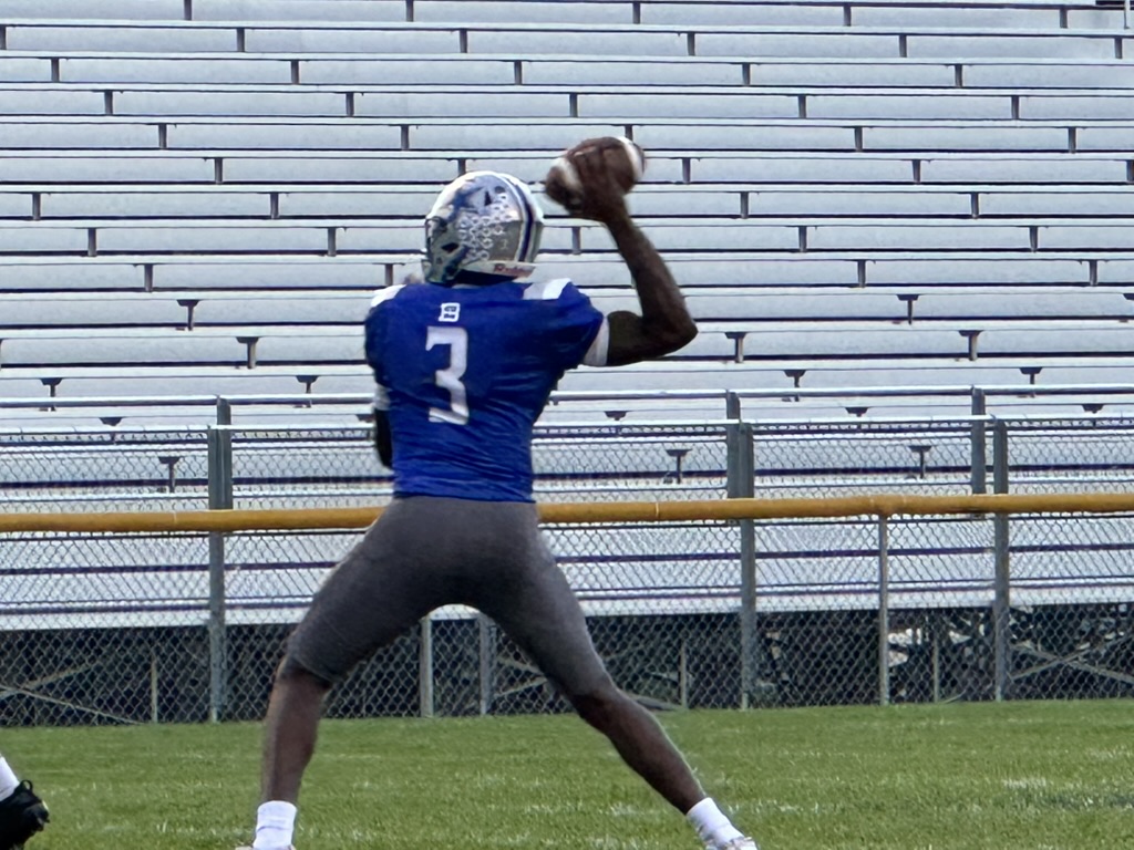 Boys Town football dominates second half in win over Syracuse