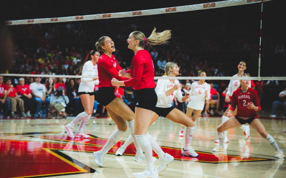 Jackson Shines, Flynn Sets as No. 1 Nebraska Volleyball Wins 3-0 at Maryland