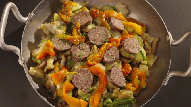 FRIT DE VERDURES,XIITAKE I BOTIFARRÓ