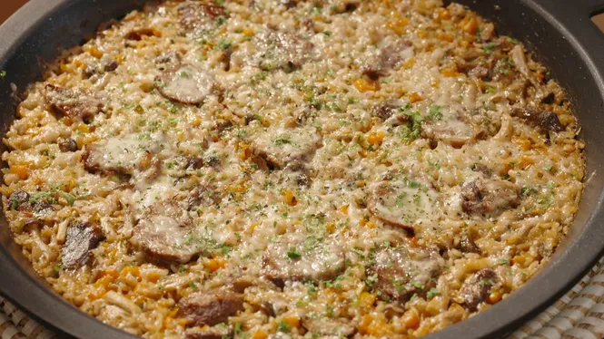 ARRÒS AMB GALTES DE PORC