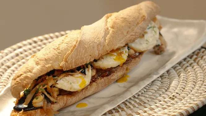 PANET DE CALAMARS I GAMBES