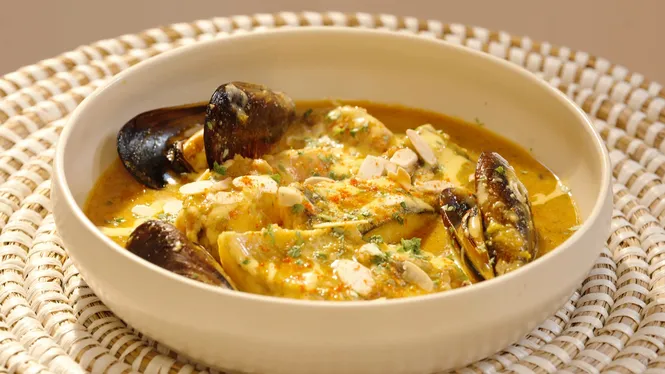 BULLABESSA DE PEIX I MARISC