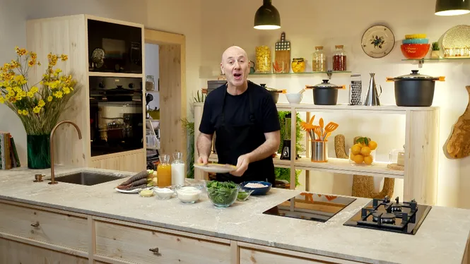 LLENGUADINA AMB PASTANAGUES,ESPINACS I GAMBES