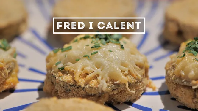 LLIBRETS D'ALBERGÍNIA FARCITS DE TONYINA I FORMATGE TENDRE ARREBOSSATS AL FORN