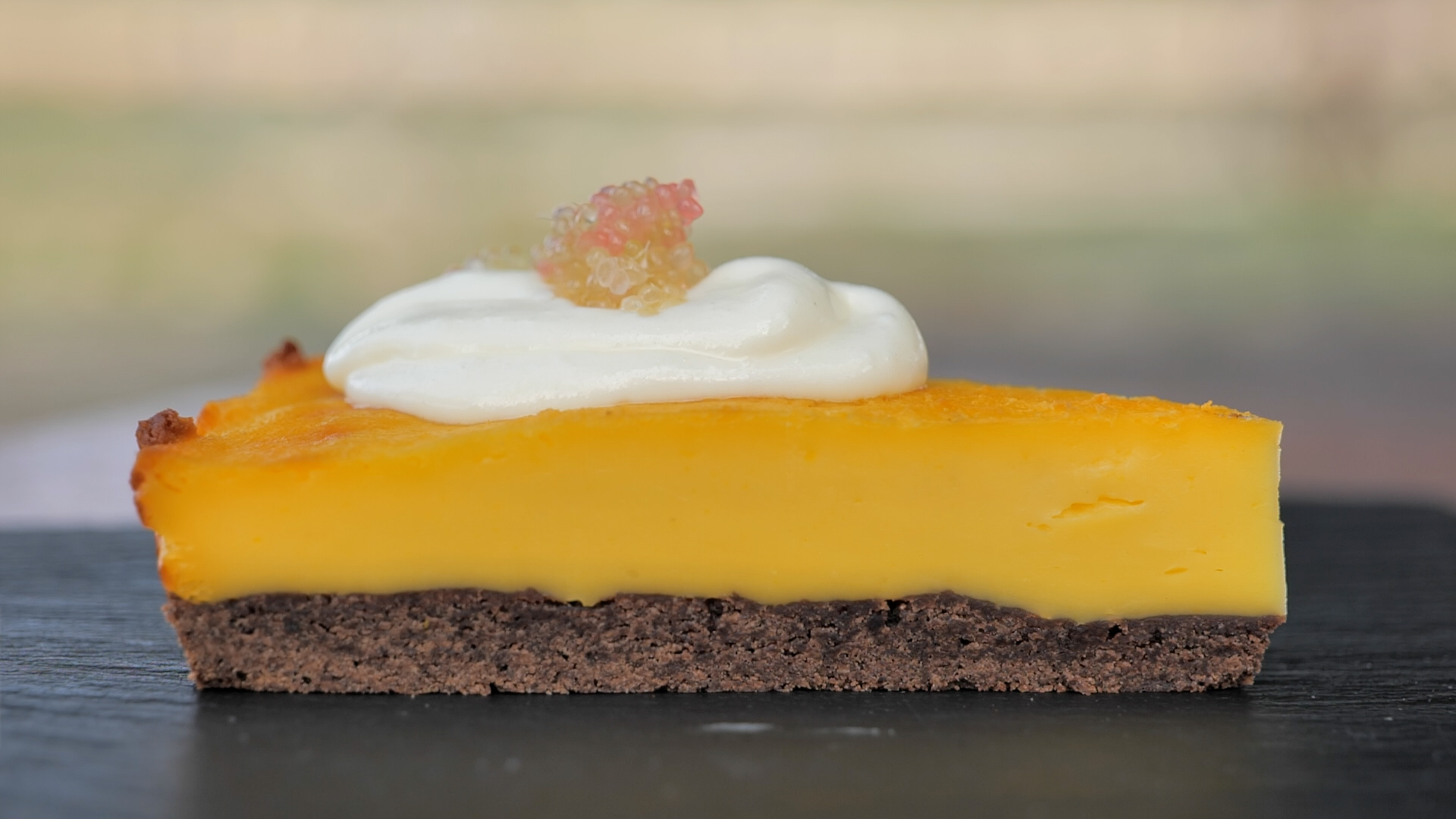 COCA DE TARONJA AMB BASE DE CACAU