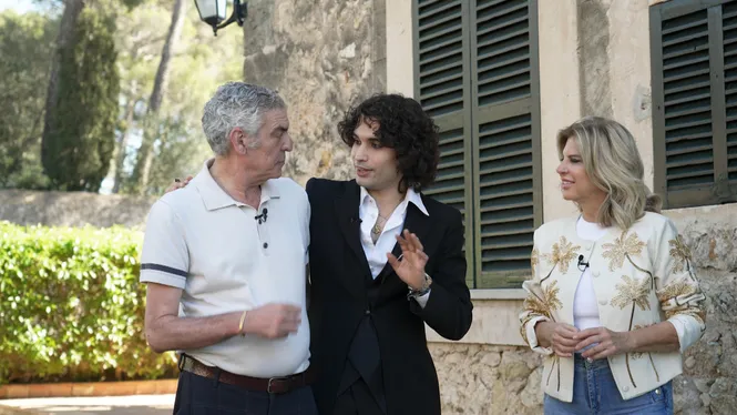 ALEX SOBRÓN / LEE PALMER