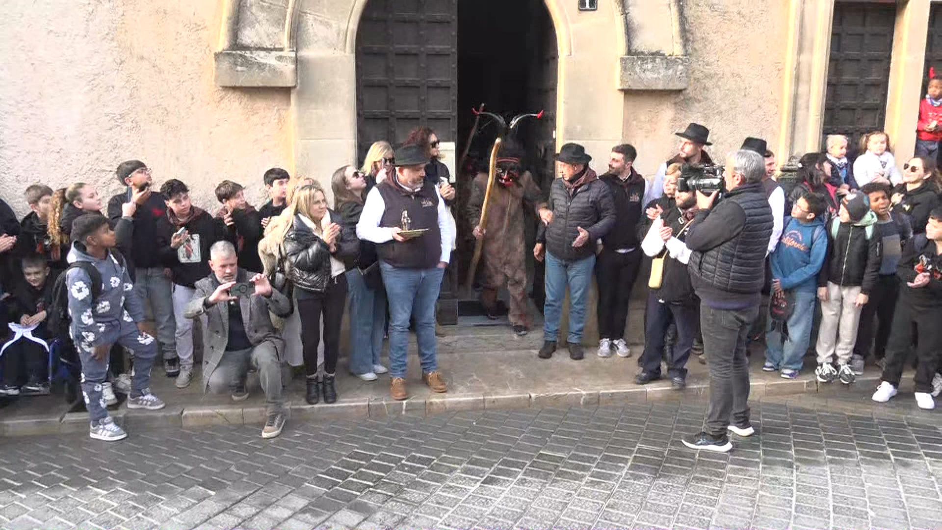 SANT ANTONI 2026: PRIMER BALL DE DIMONIS DE SANT LLORENÇ