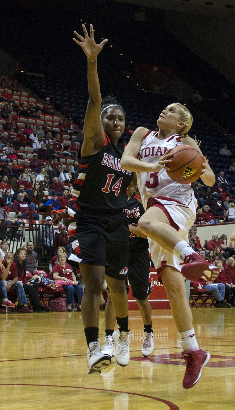 IU opens season with recordbreaking win Indiana Daily Student