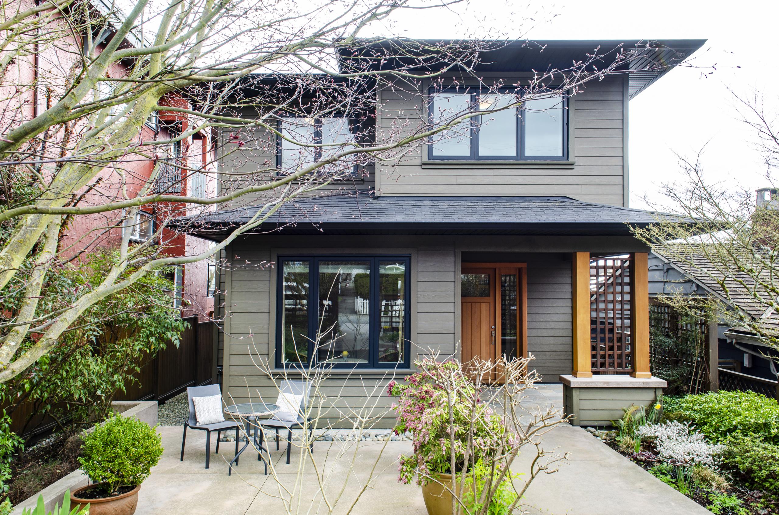 More info on 1262 Duchess Avenue, West Vancouver