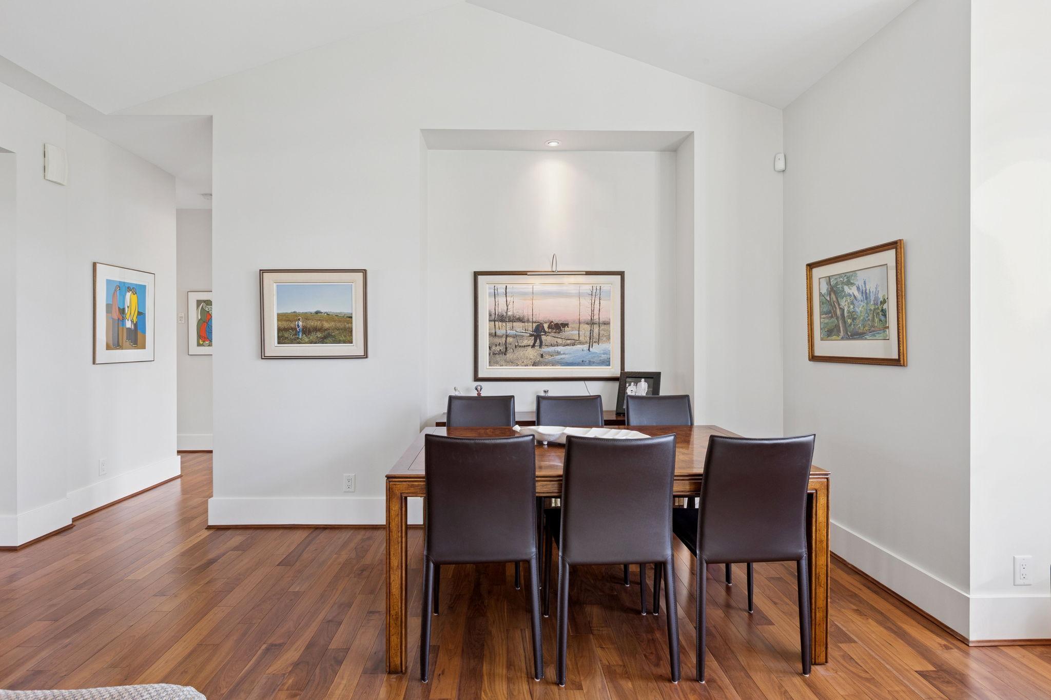 2133 Gordon Avenue, West Vancouver listing image