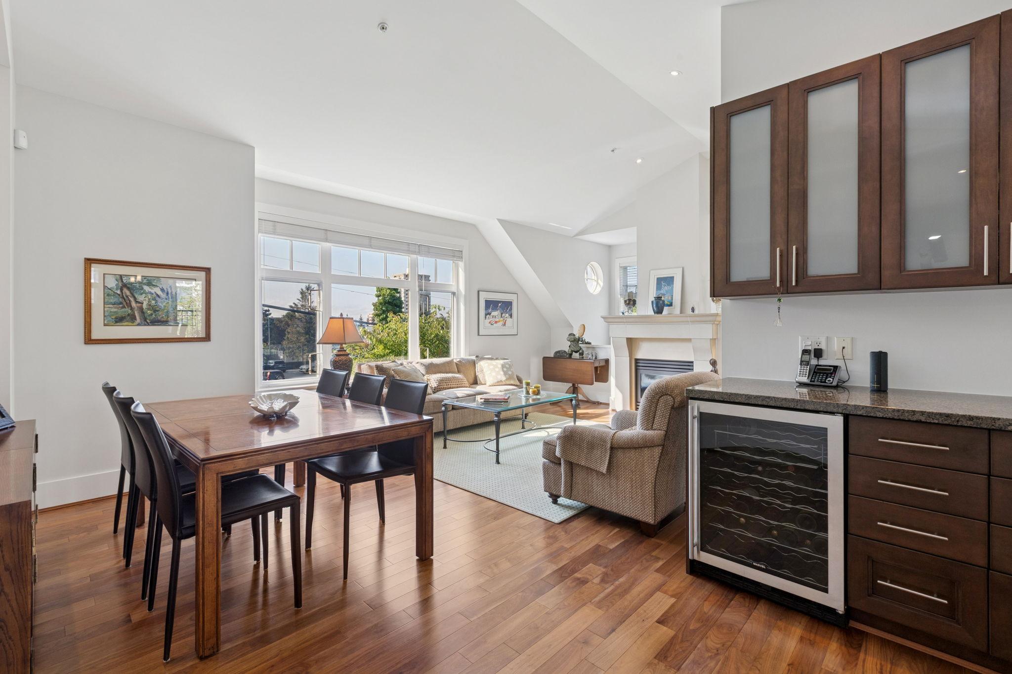 2133 Gordon Avenue, West Vancouver listing image