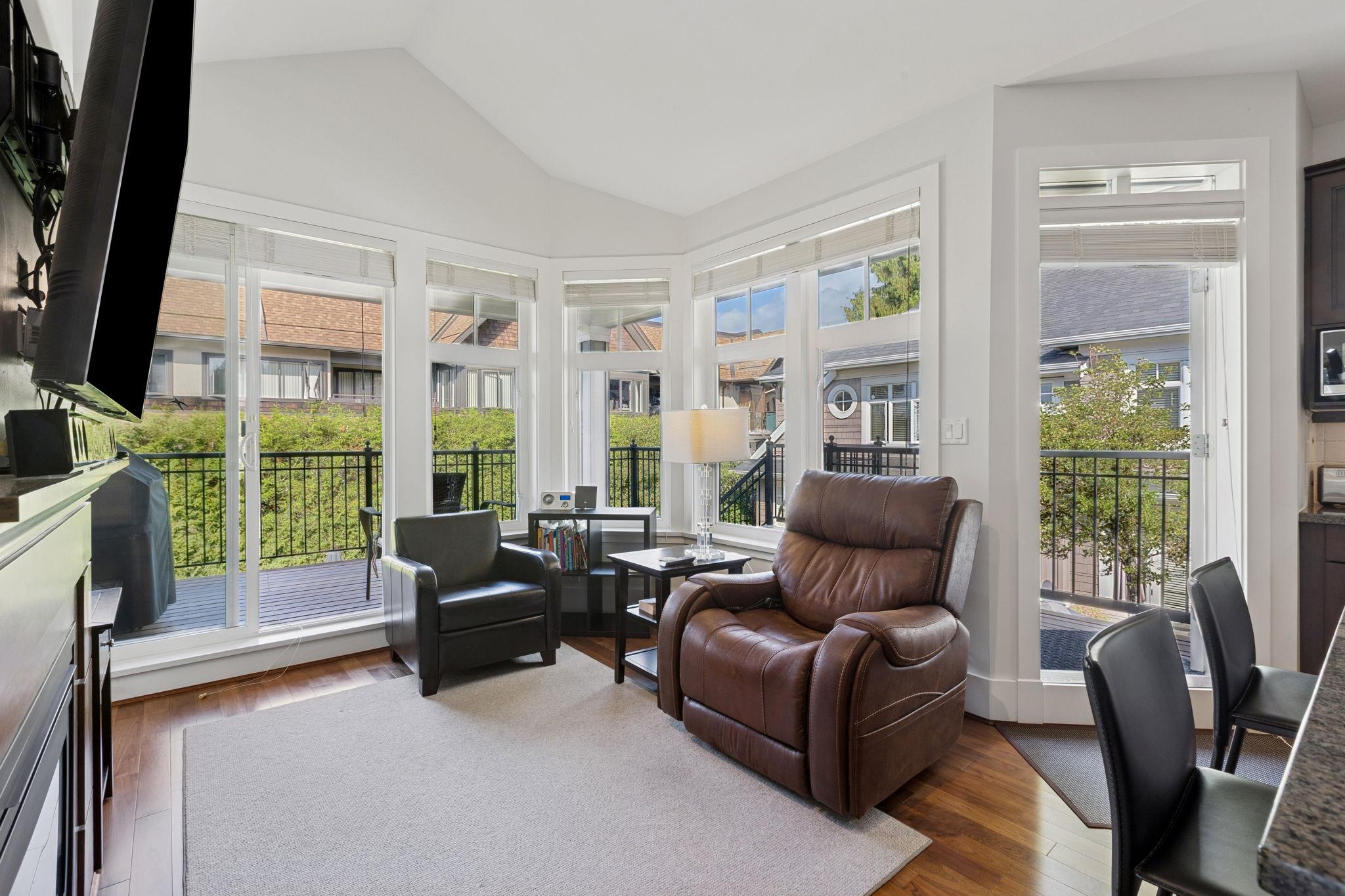 2133 Gordon Avenue, West Vancouver listing image