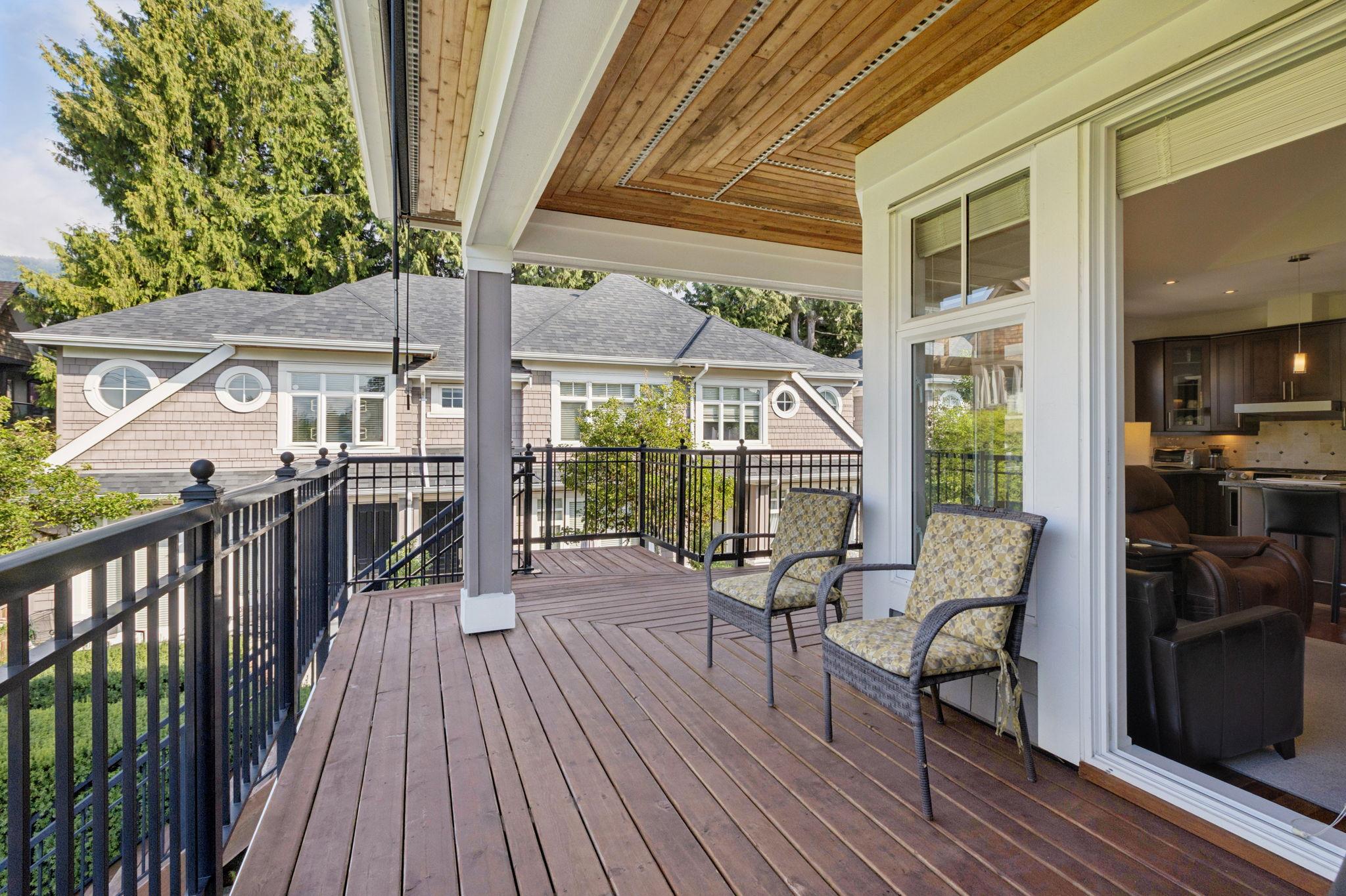 2133 Gordon Avenue, West Vancouver listing image