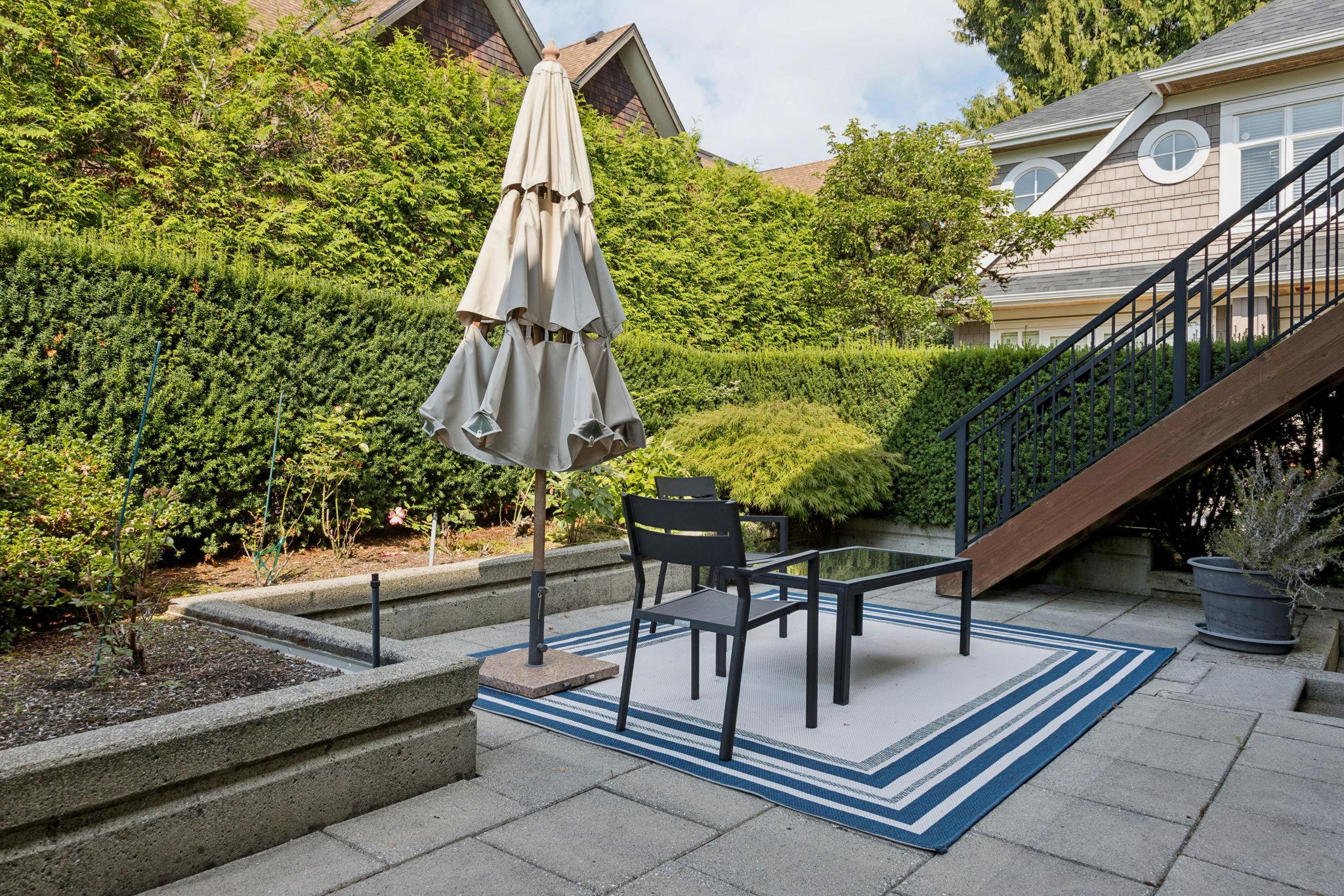 2133 Gordon Avenue, West Vancouver listing image