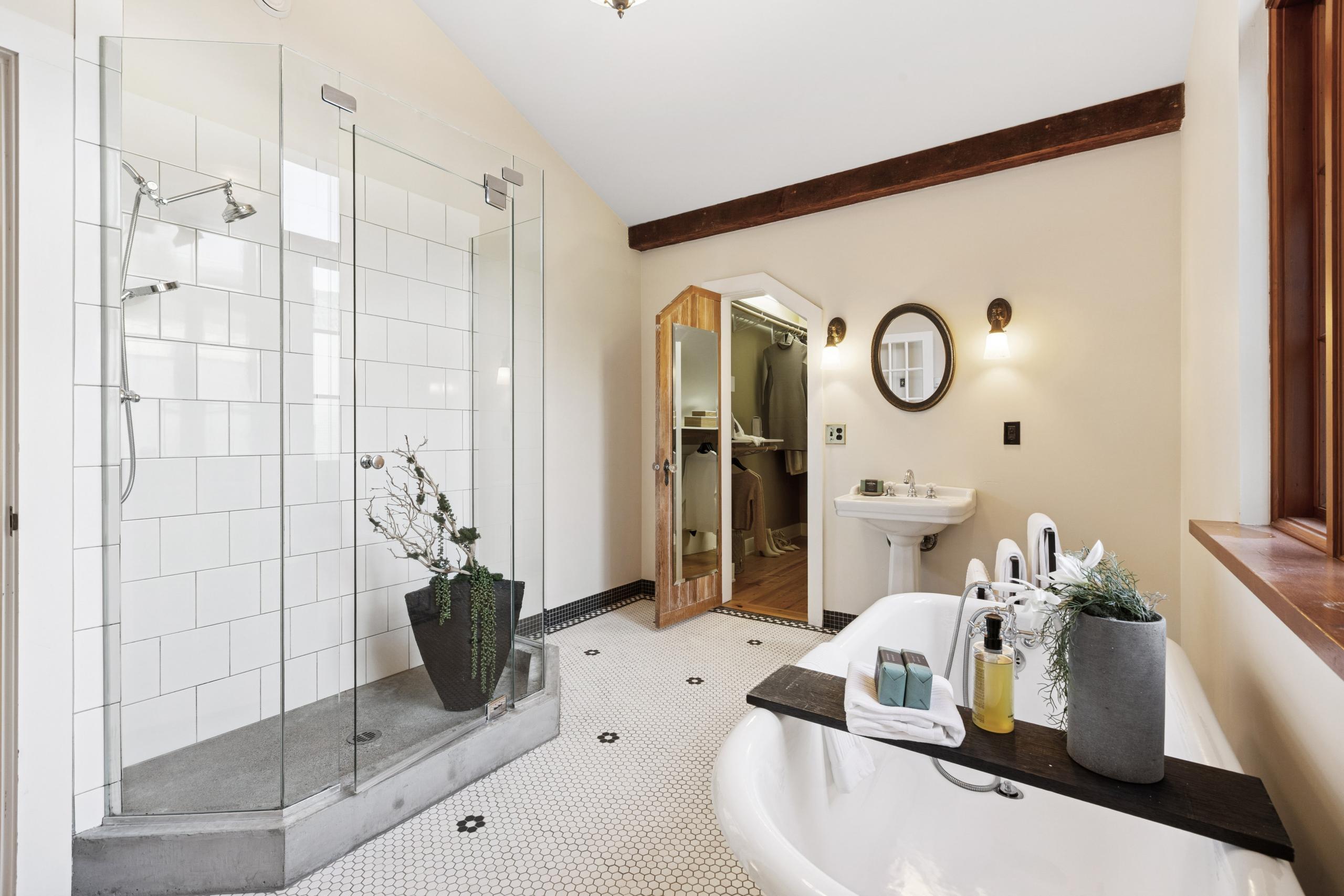 947 22nd Street, West Vancouver listing image