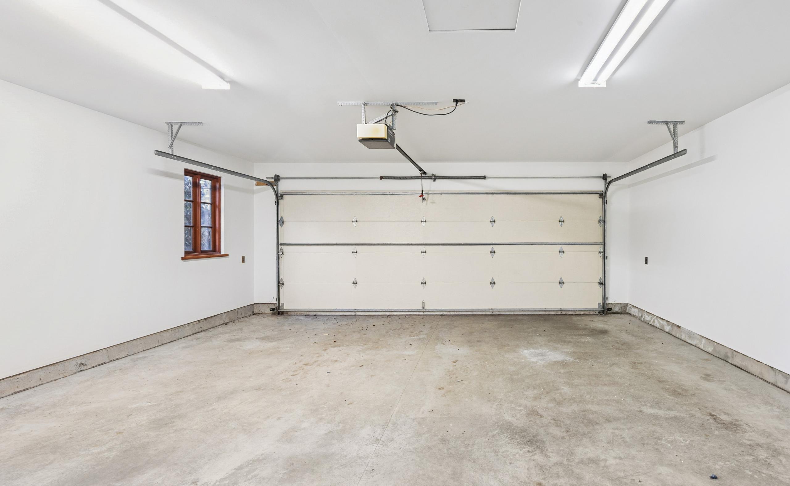 947 22nd Street, West Vancouver listing image