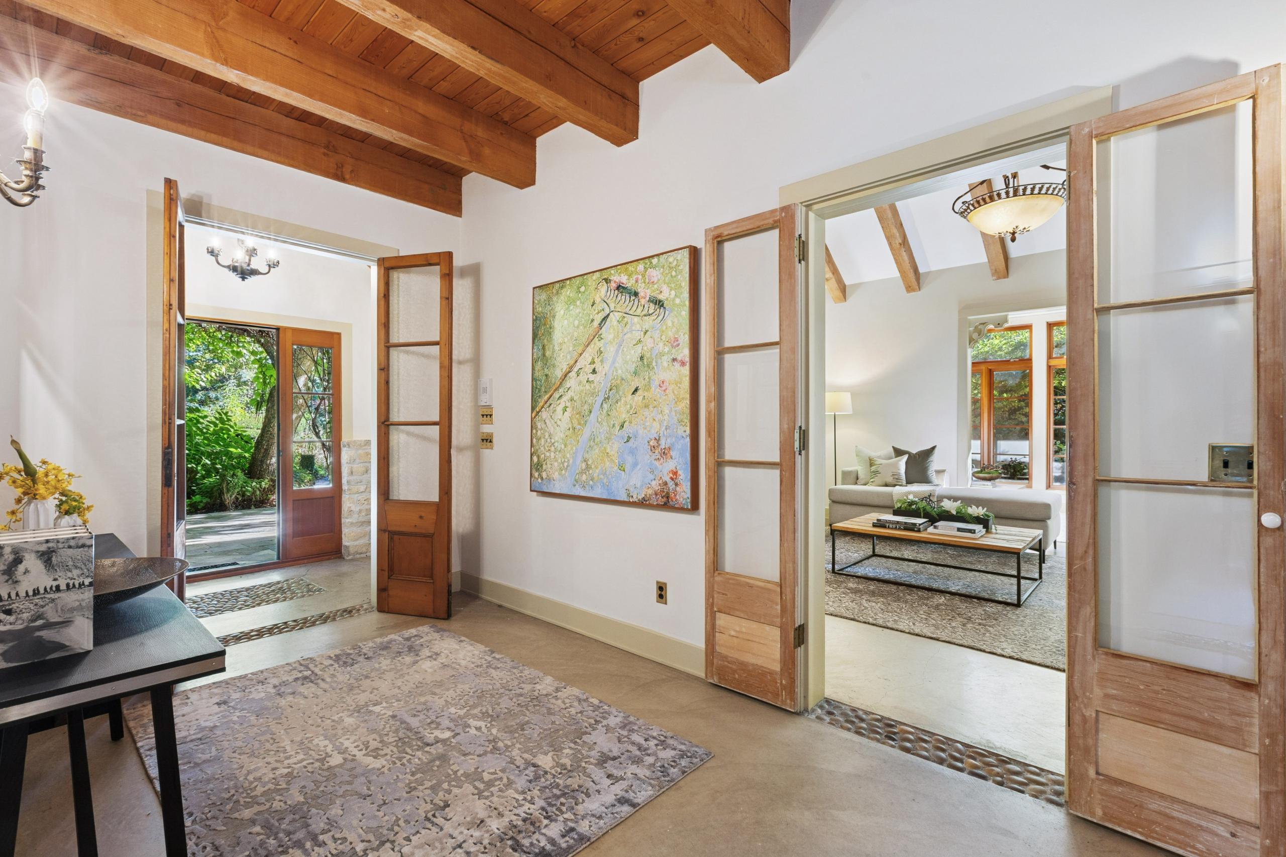 947 22nd Street, West Vancouver listing image