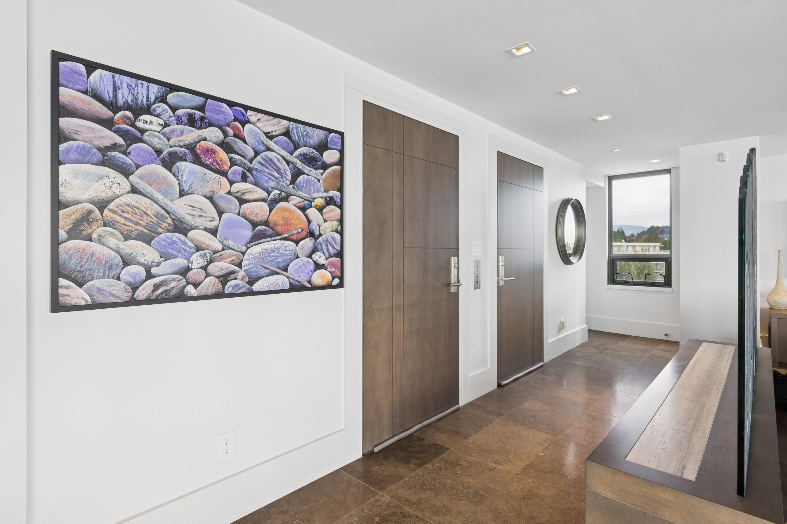 9-2250 Bellevue Avenue, West Vancouver listing image