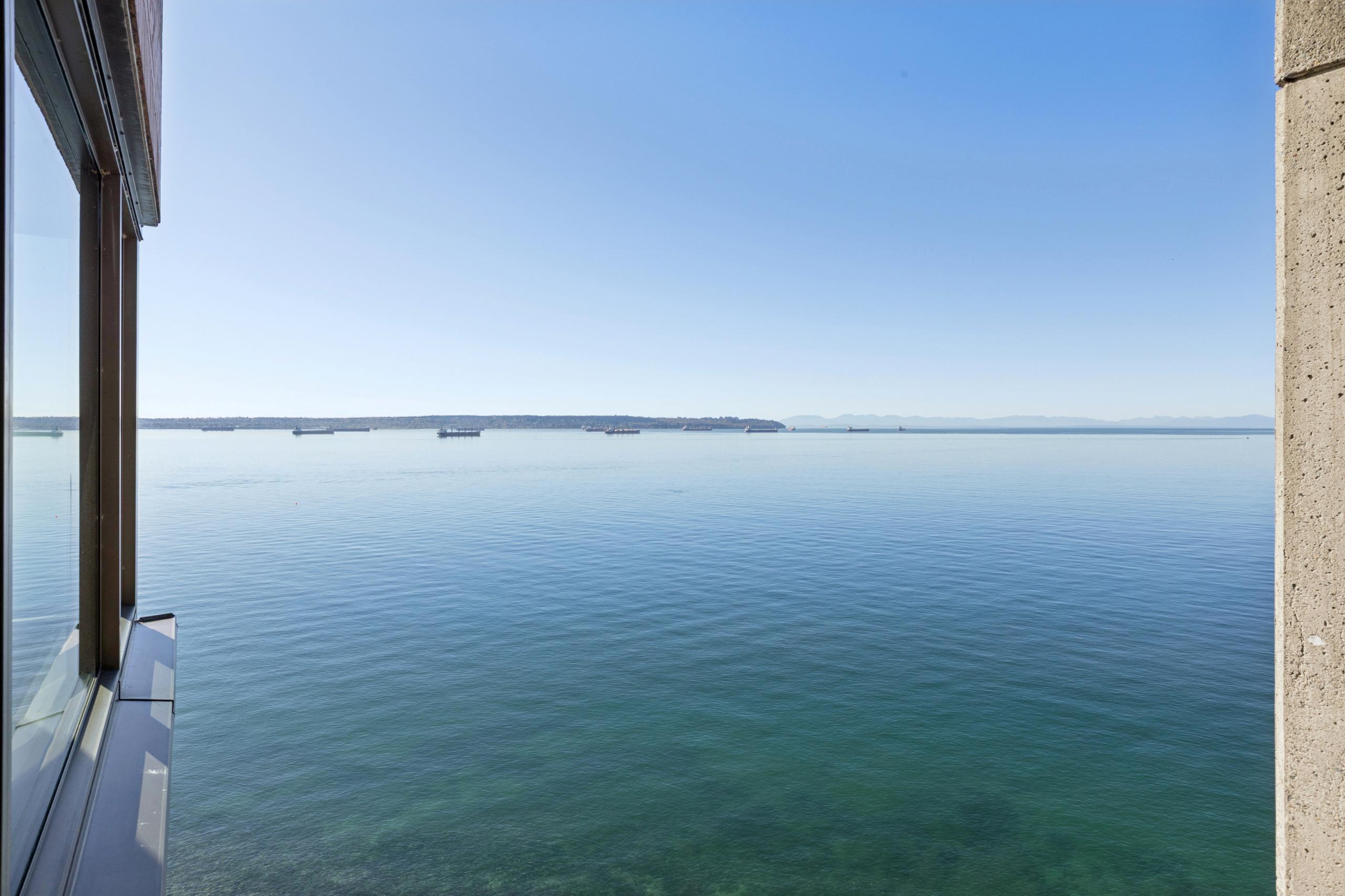 9-2250 Bellevue Avenue, West Vancouver listing image