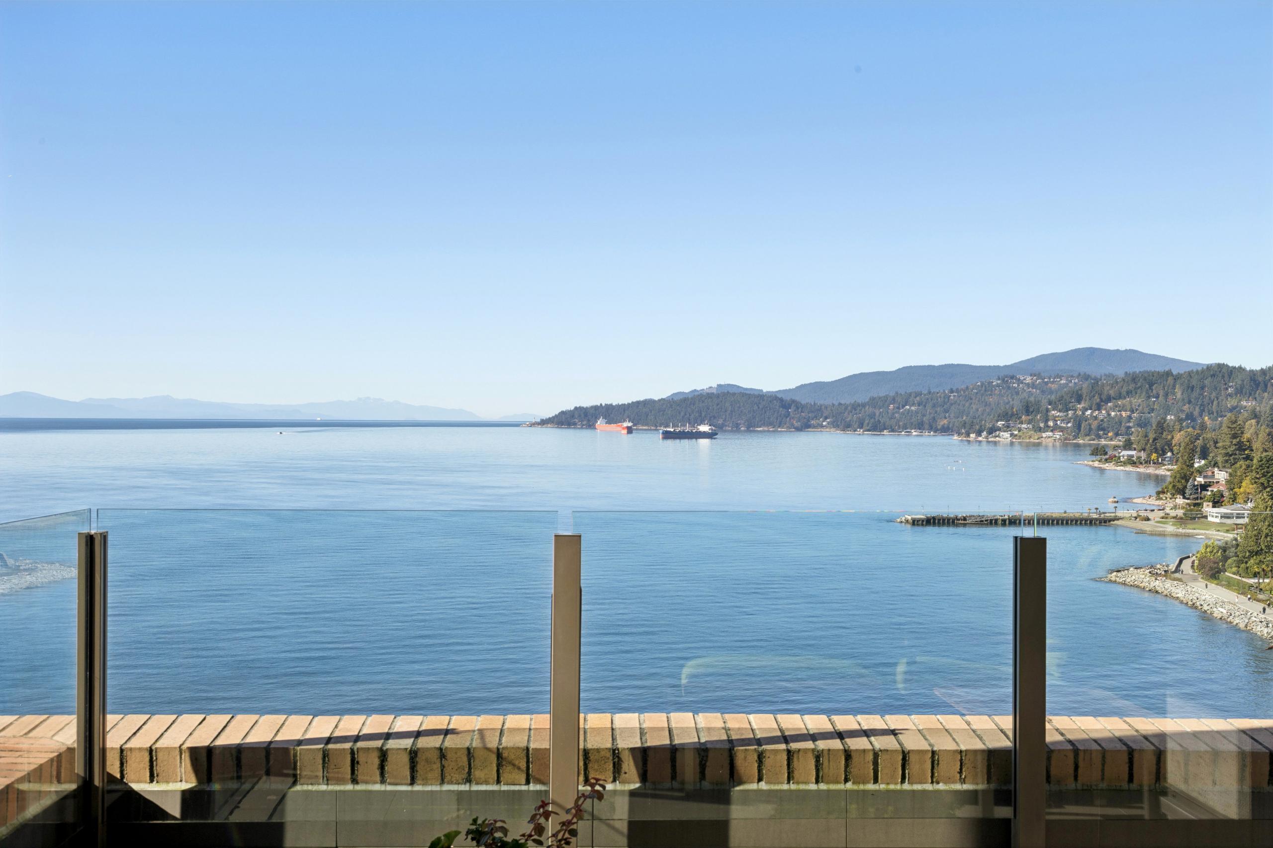 9-2250 Bellevue Avenue, West Vancouver listing image