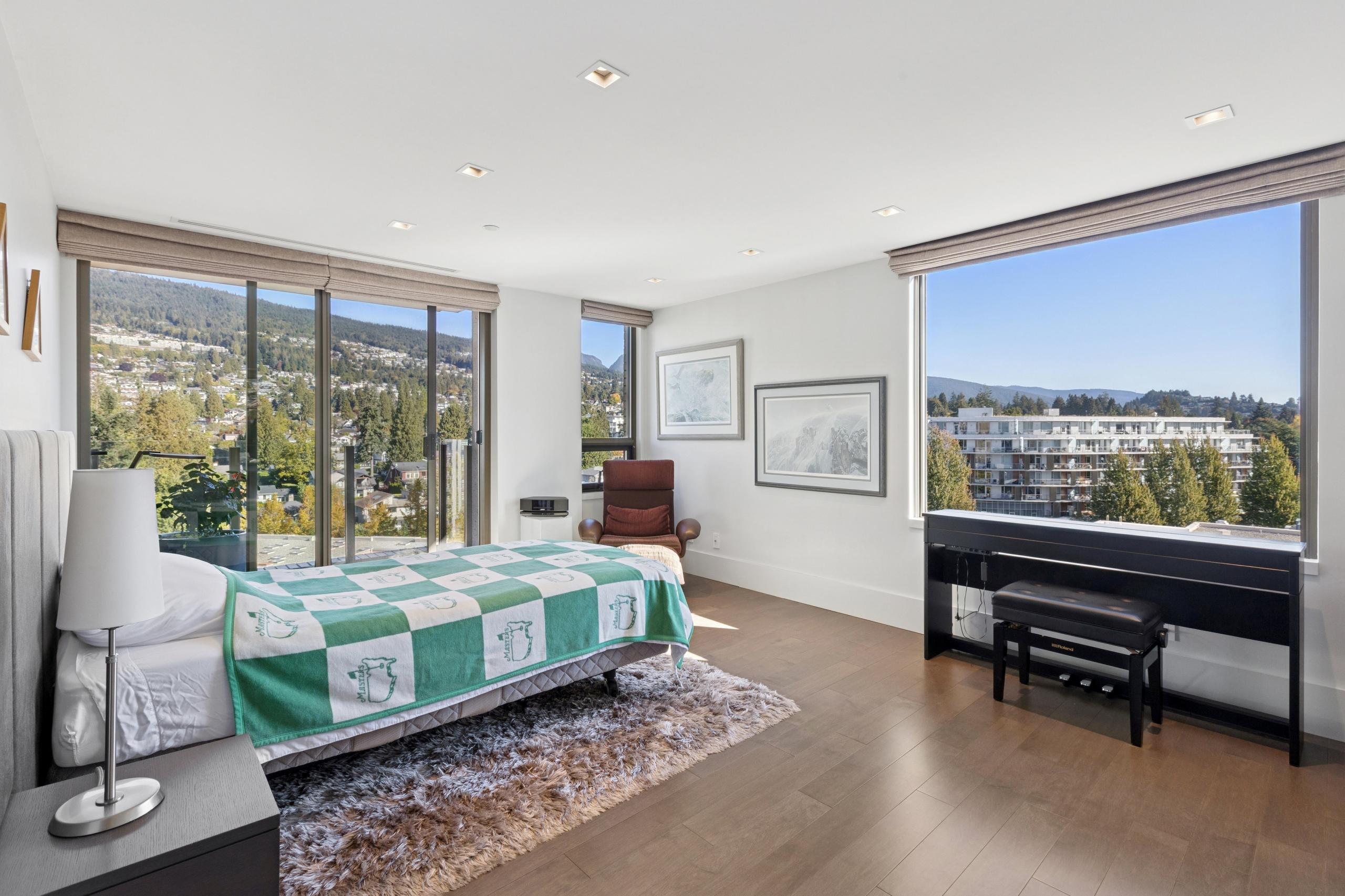 9-2250 Bellevue Avenue, West Vancouver listing image