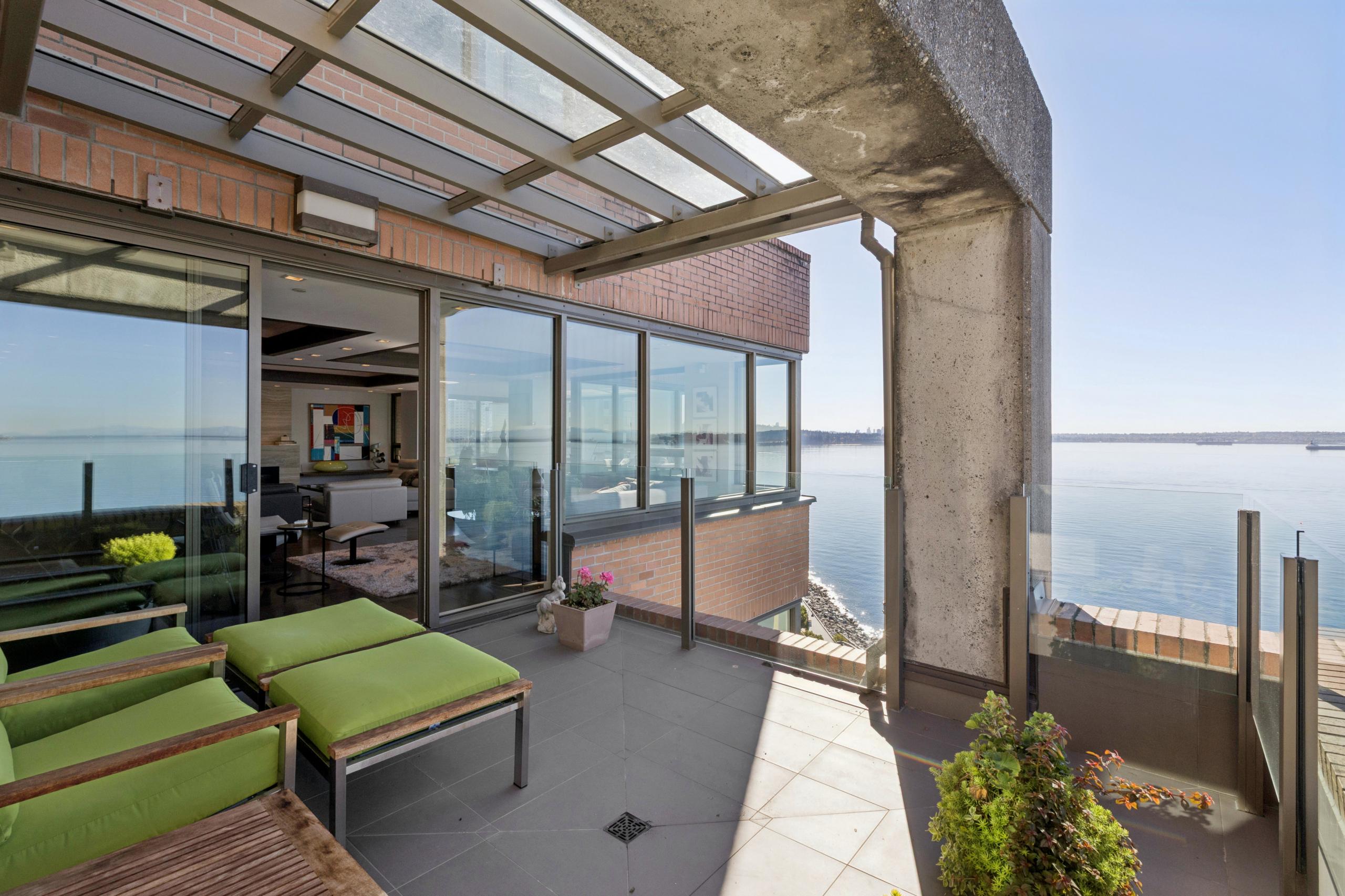 9-2250 Bellevue Avenue, West Vancouver listing image