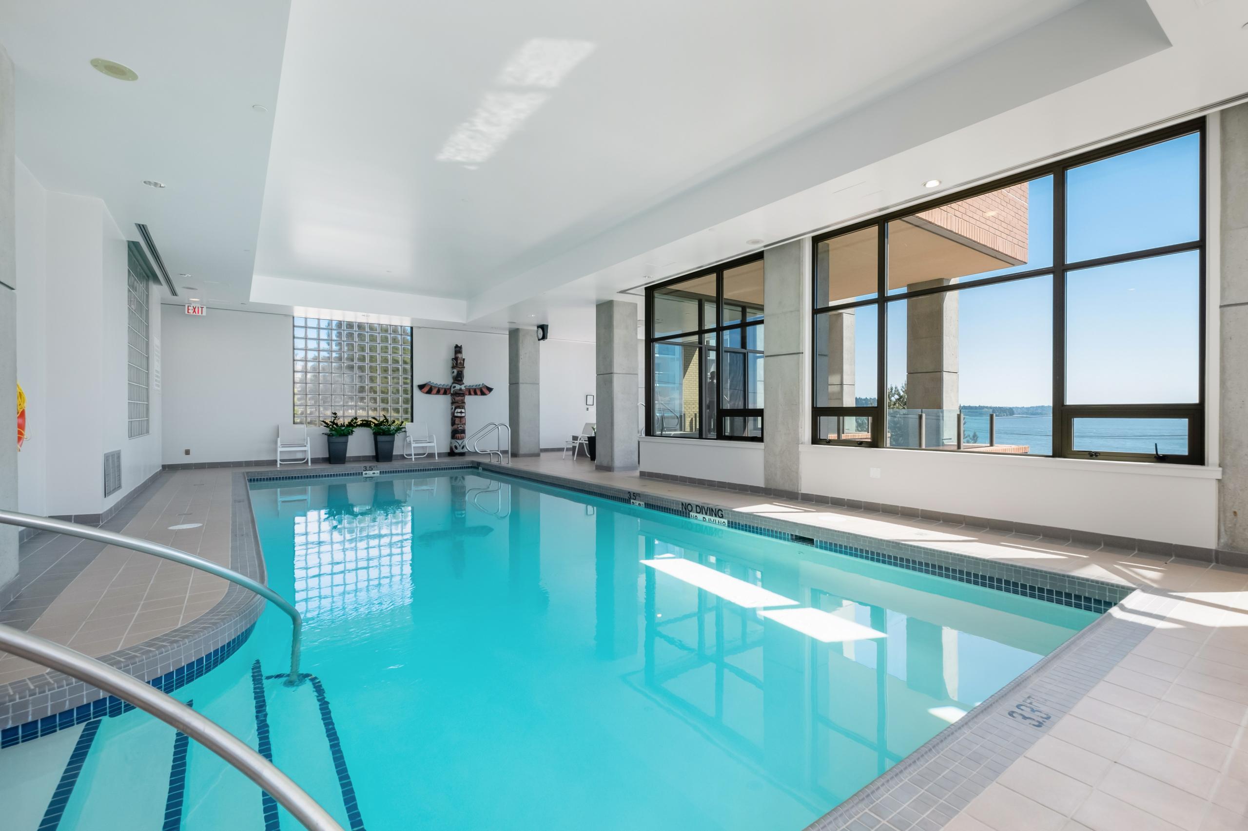 9-2250 Bellevue Avenue, West Vancouver listing image