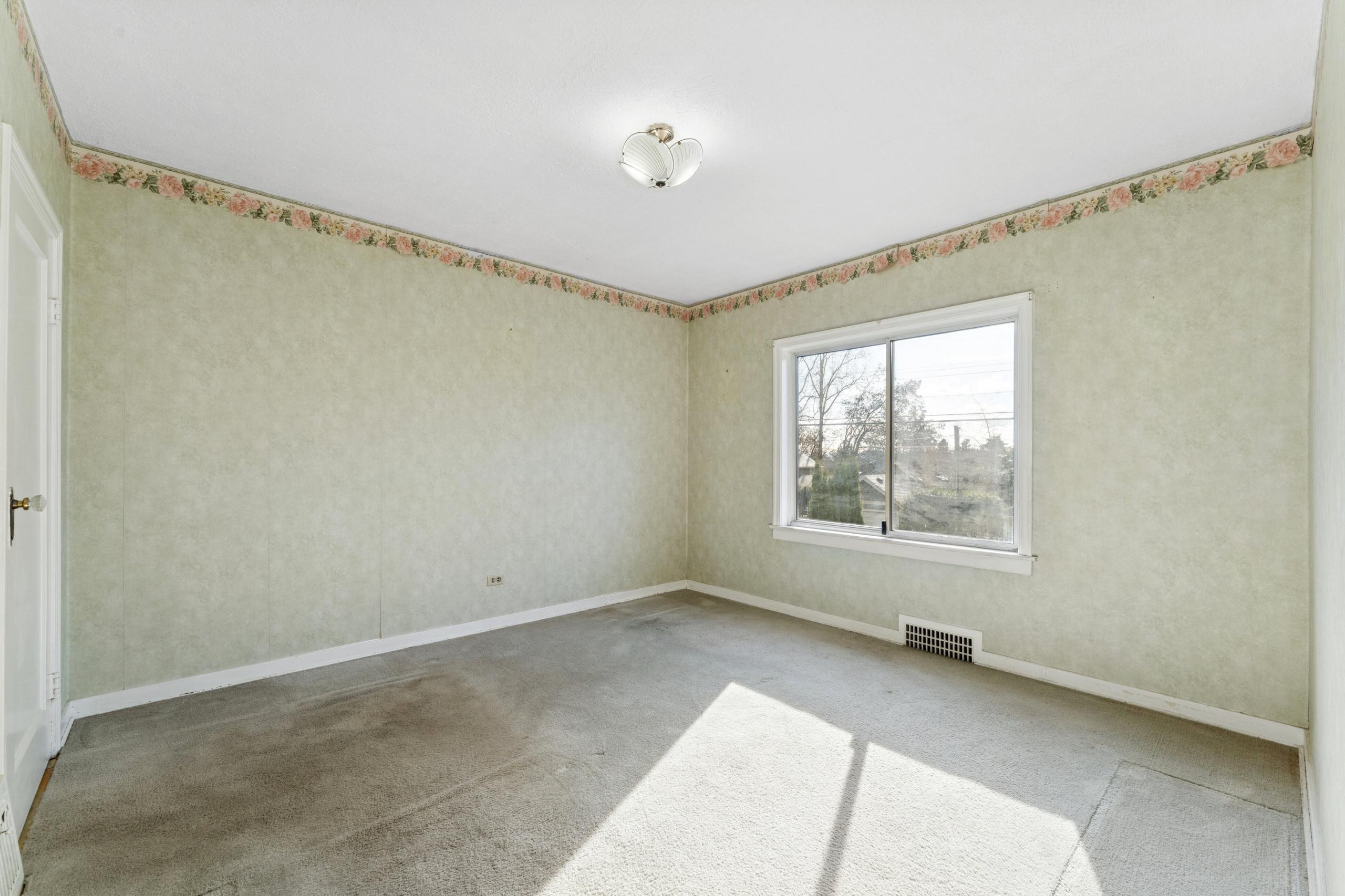 1531 Inglewood Avenue, West Vancouver listing image