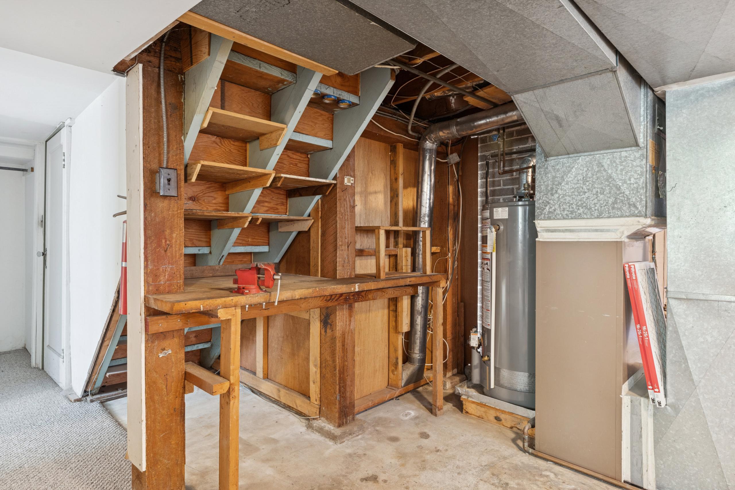 1531 Inglewood Avenue, West Vancouver listing image