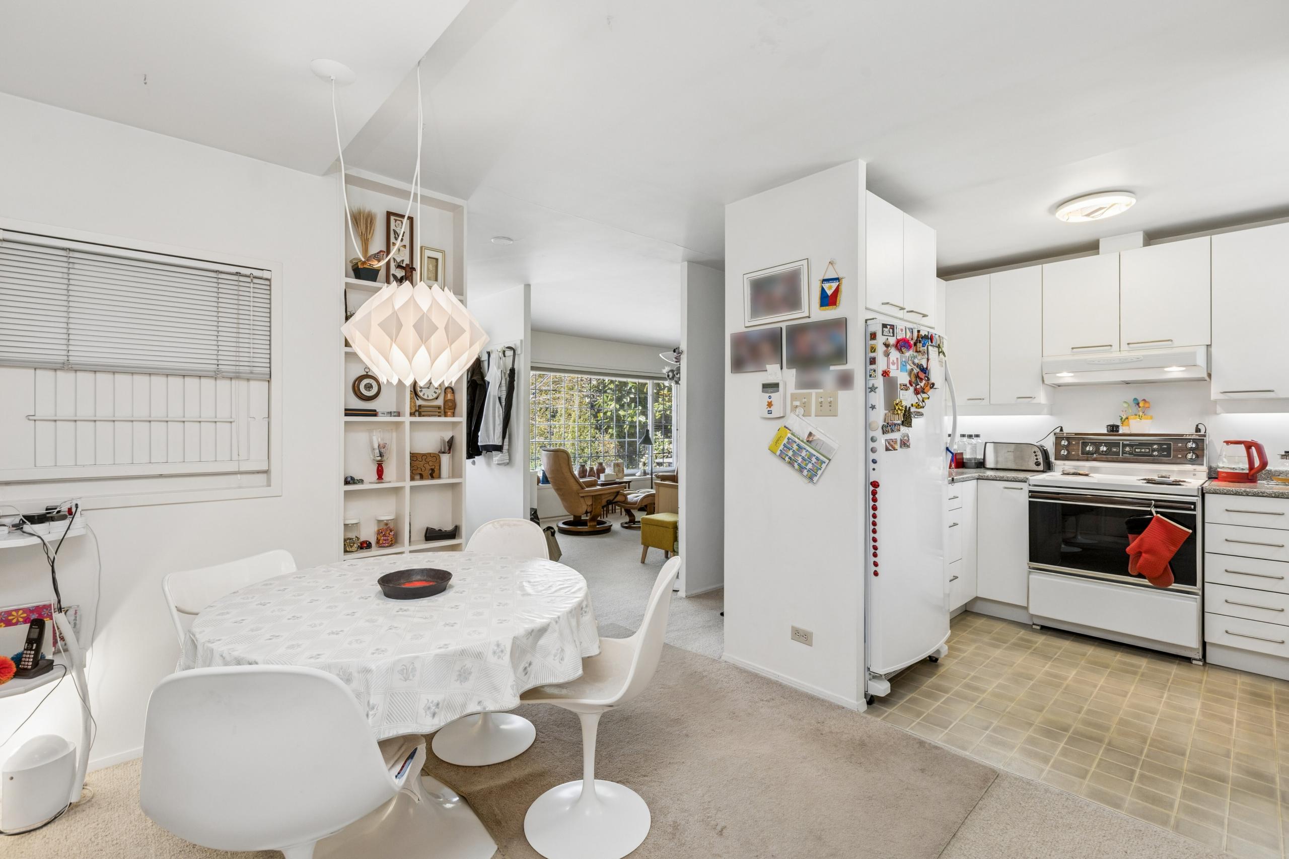 1222 Rosewood Crescent, North Vancouver listing image