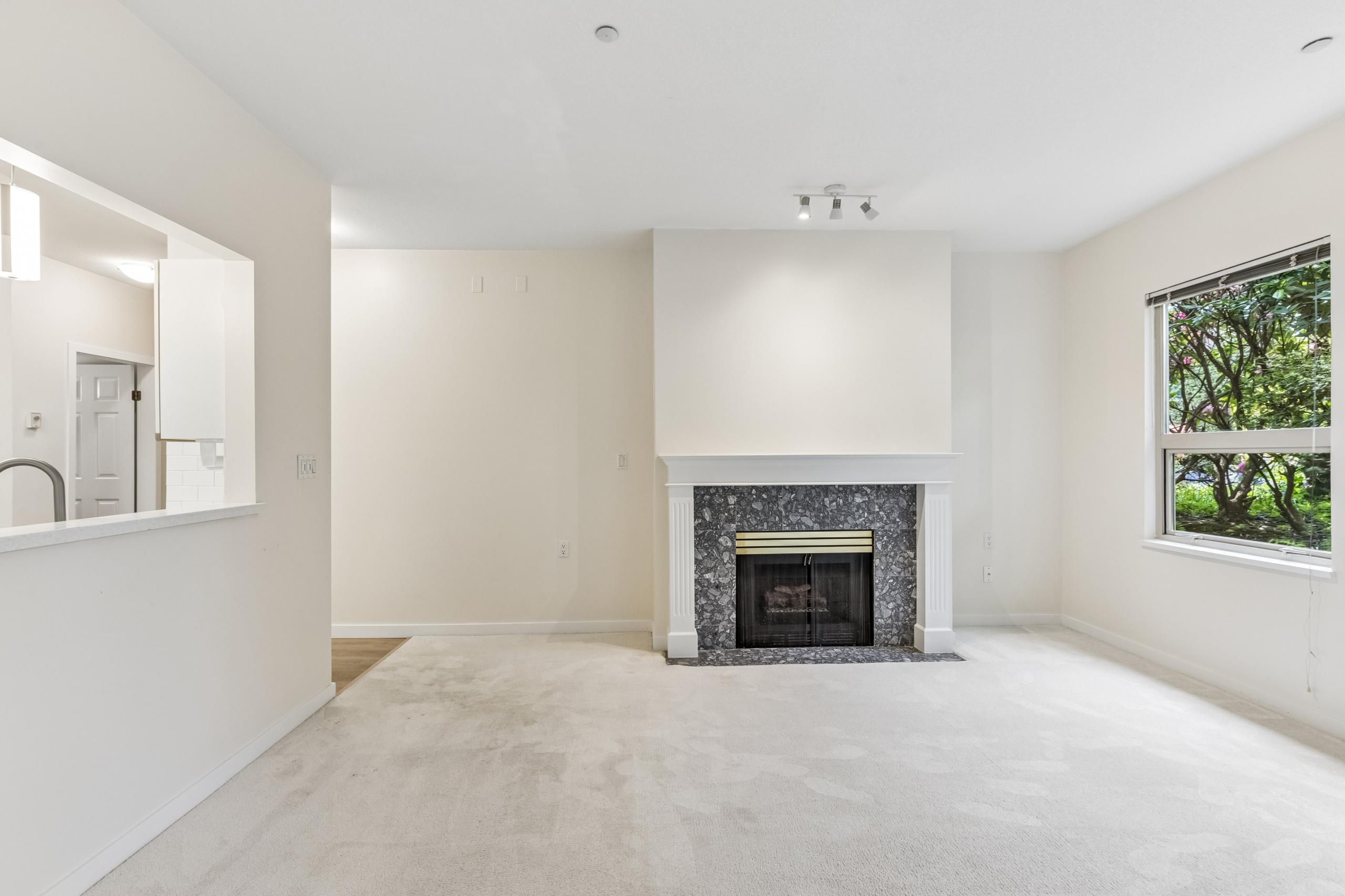 105-843 22nd Street, West Vancouver listing image