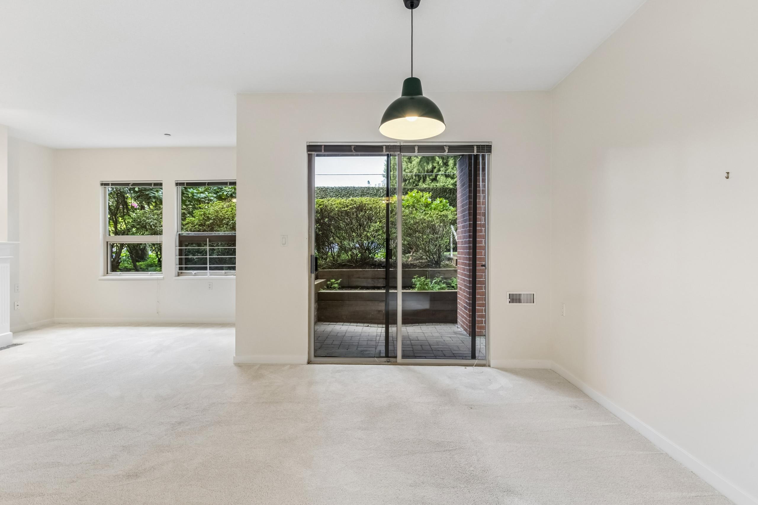 105-843 22nd Street, West Vancouver listing image