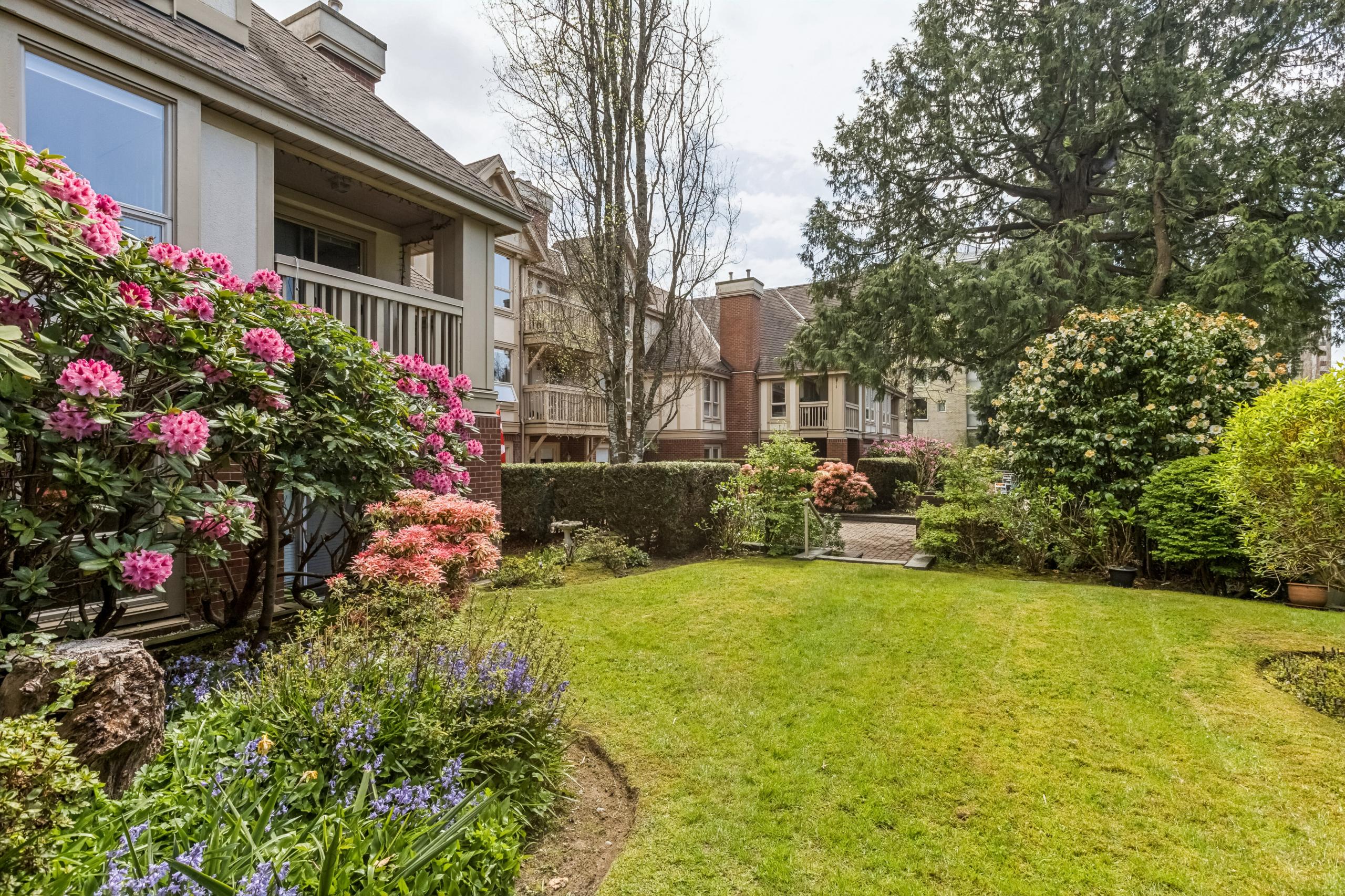105-843 22nd Street, West Vancouver listing image