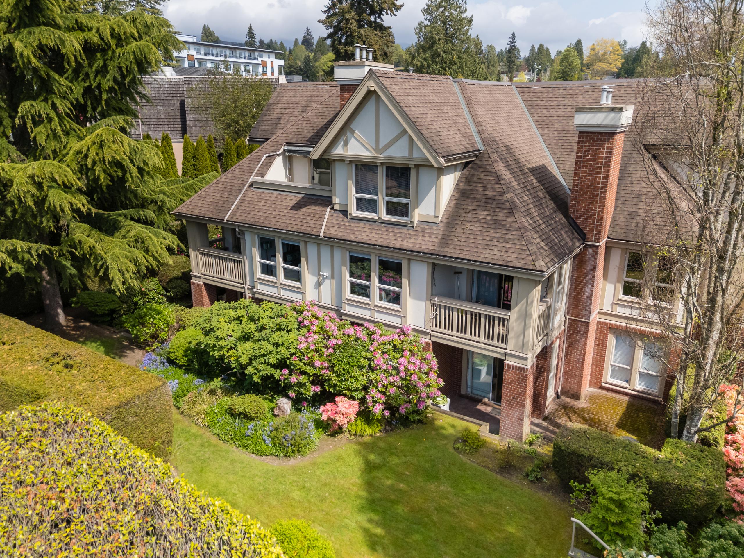 105-843 22nd Street, West Vancouver listing image