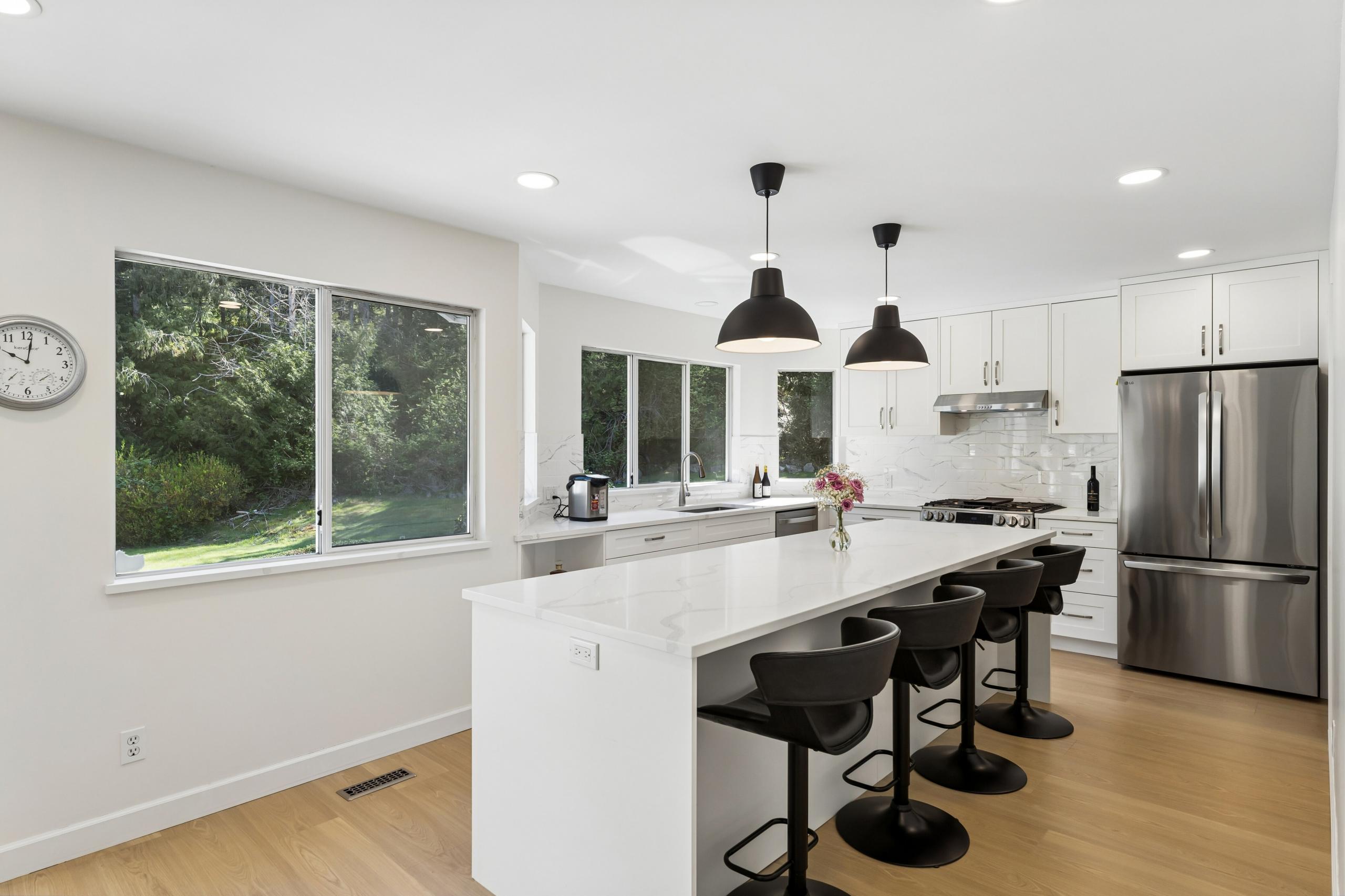 5399 Westhaven Wynd, West Vancouver listing image