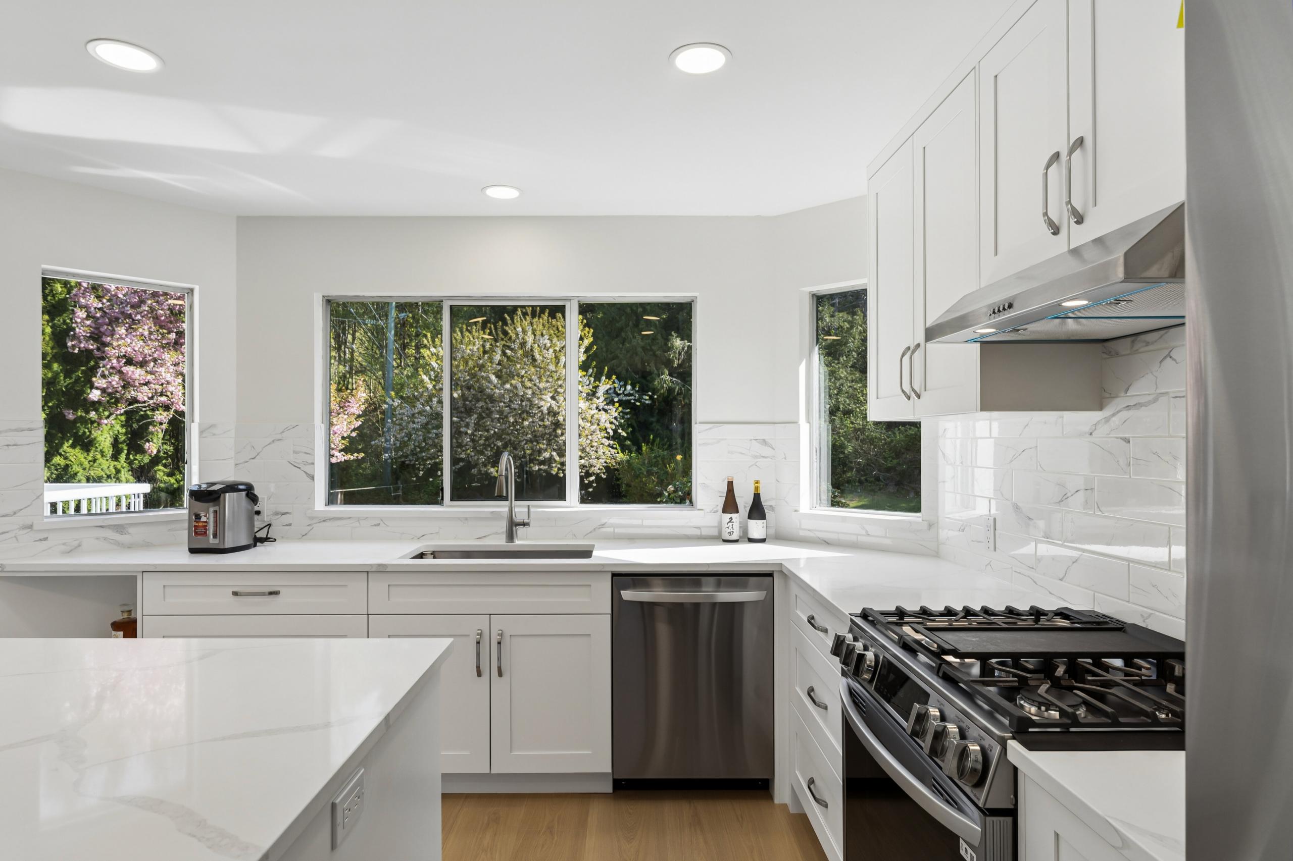5399 Westhaven Wynd, West Vancouver listing image