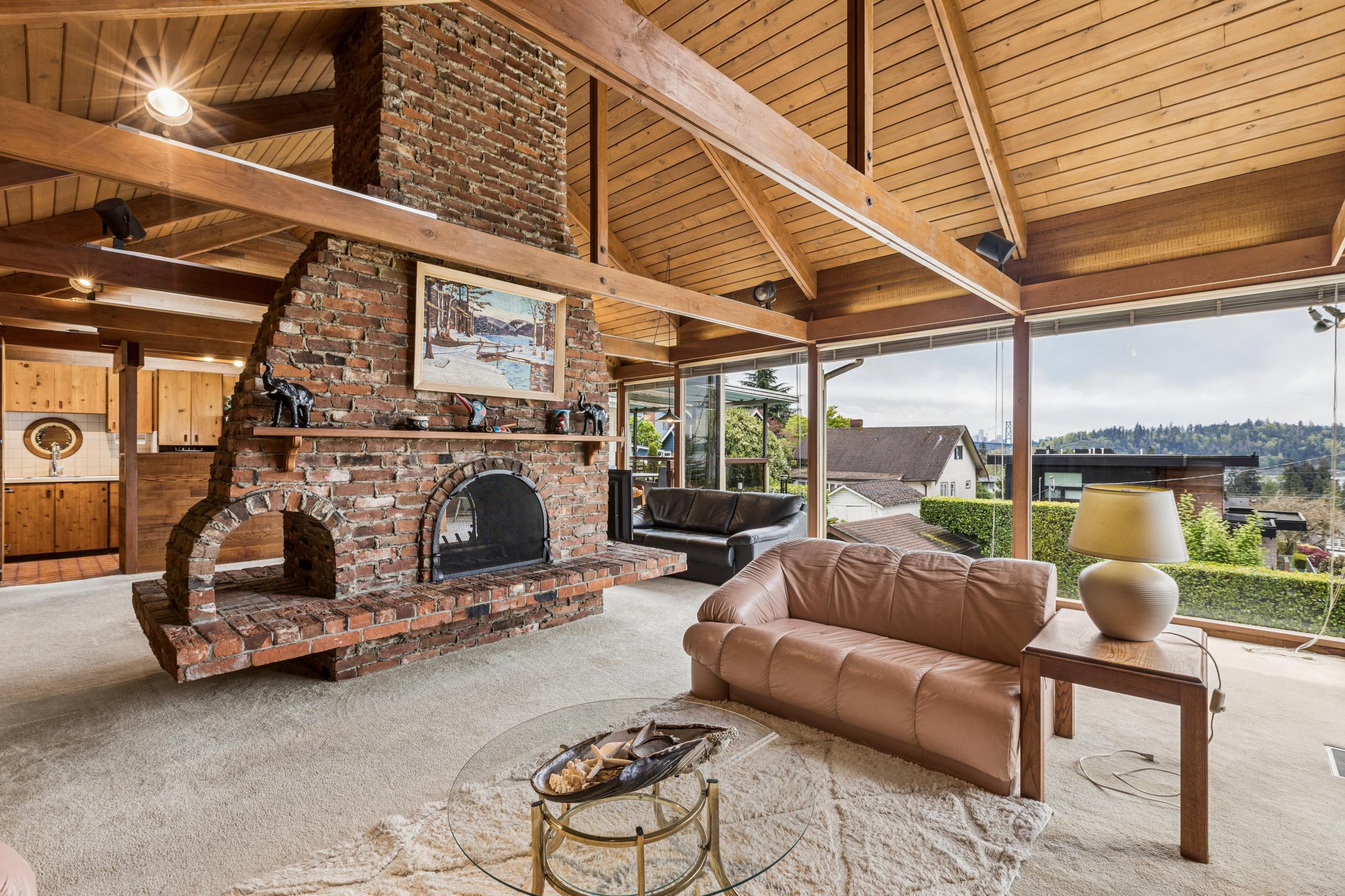 1092 Duchess Avenue, West Vancouver listing image