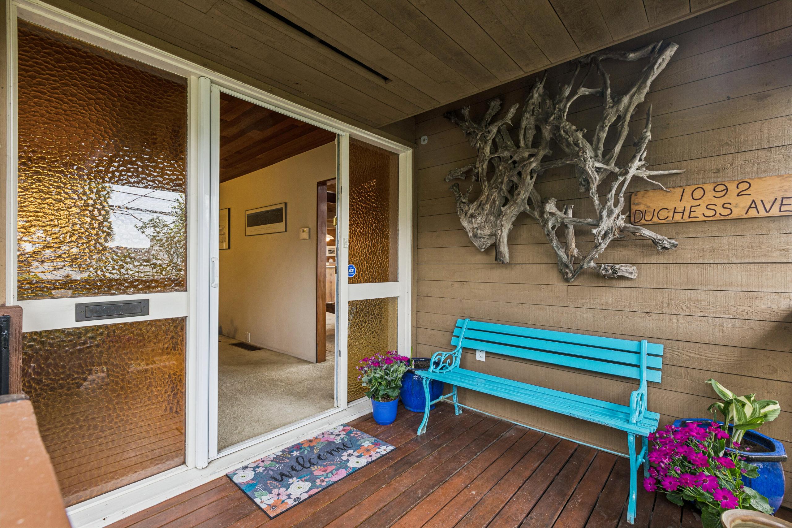 1092 Duchess Avenue, West Vancouver listing image