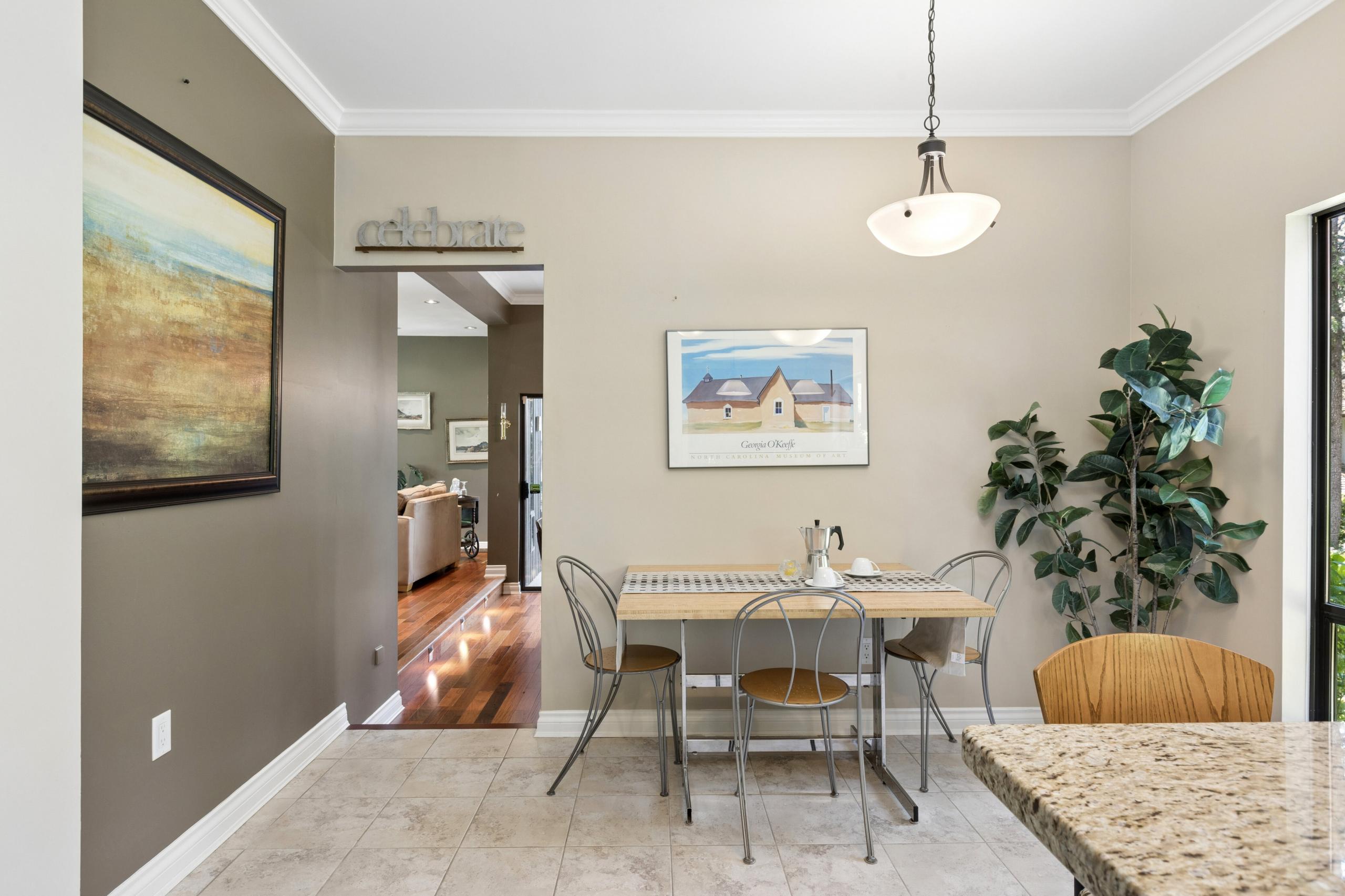 396 Mathers Avenue, West Vancouver listing image