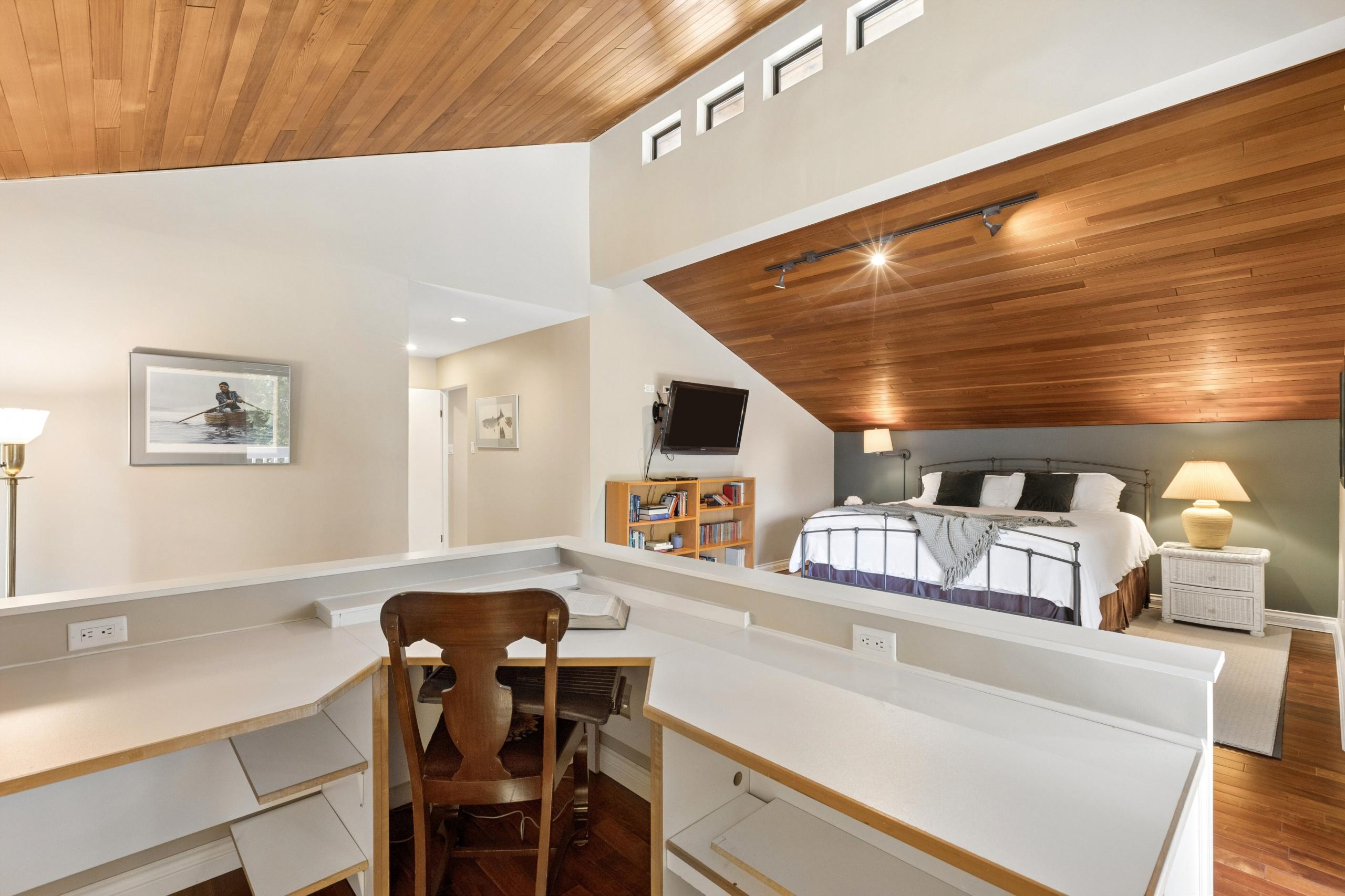 396 Mathers Avenue, West Vancouver listing image