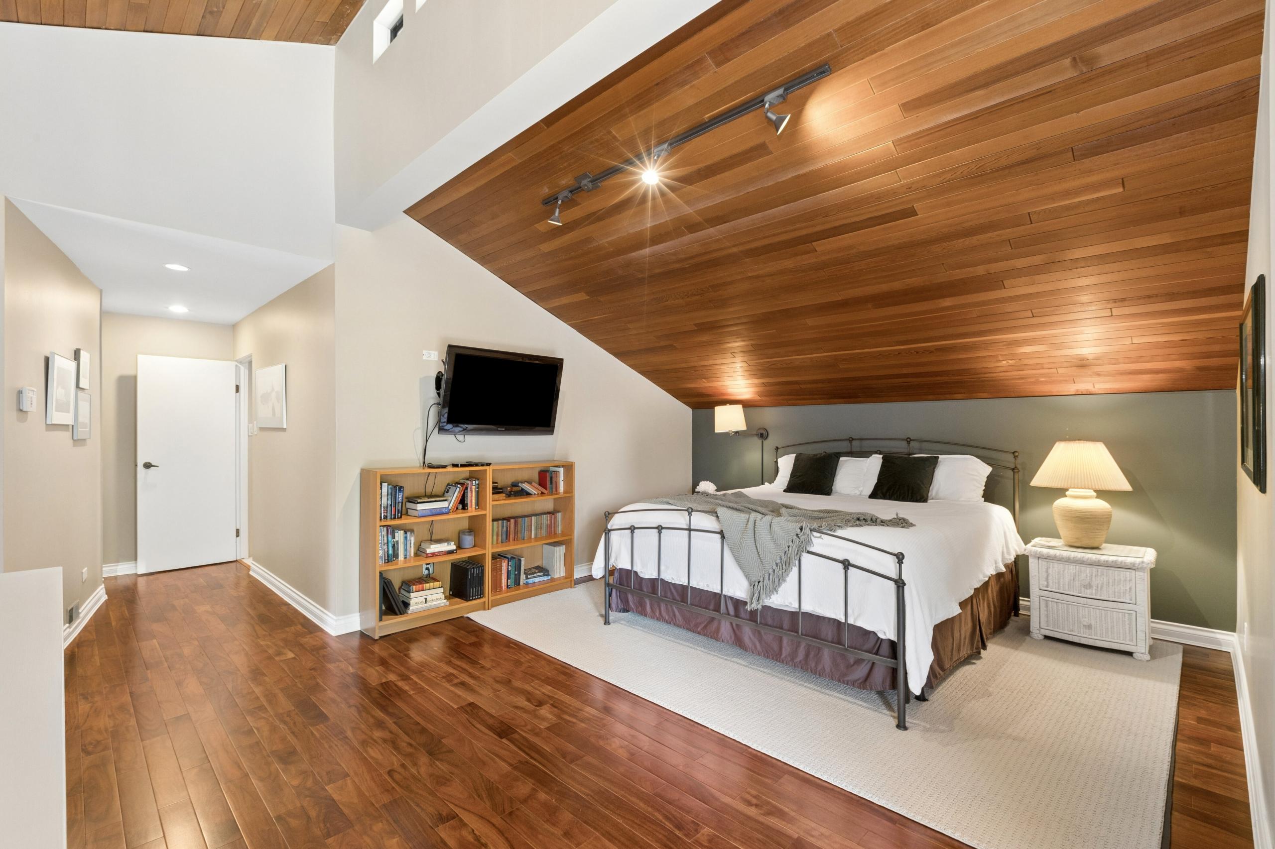 396 Mathers Avenue, West Vancouver listing image