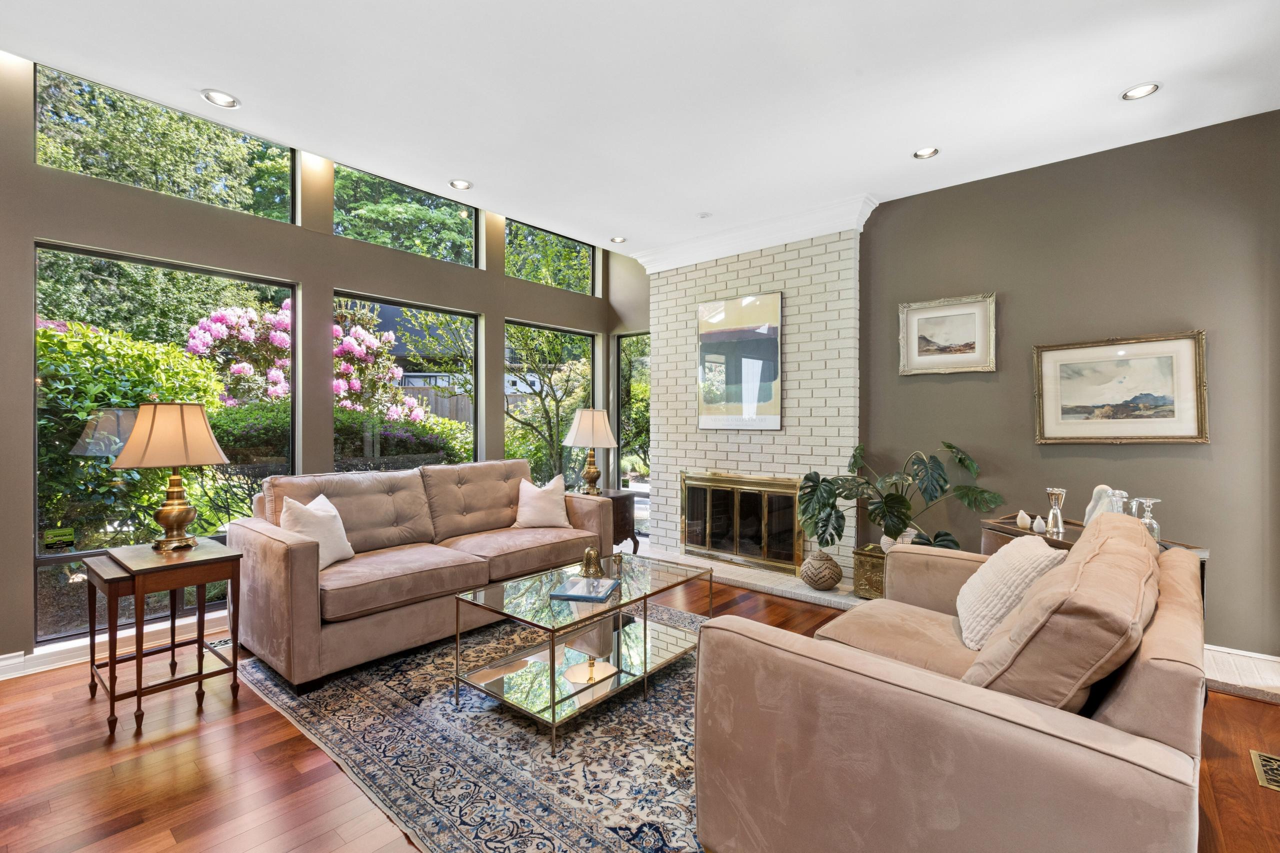 396 Mathers Avenue, West Vancouver listing image