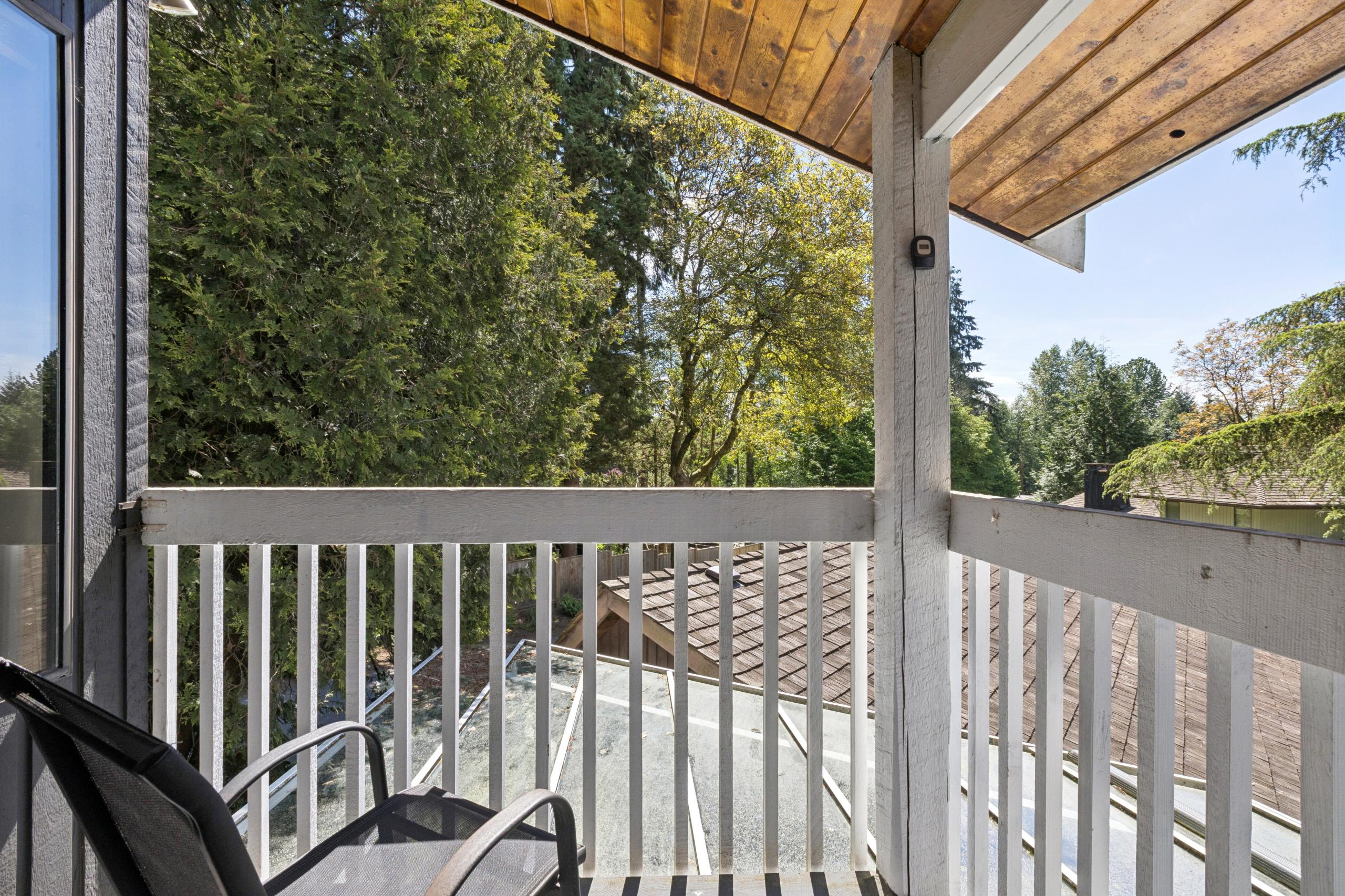 396 Mathers Avenue, West Vancouver listing image