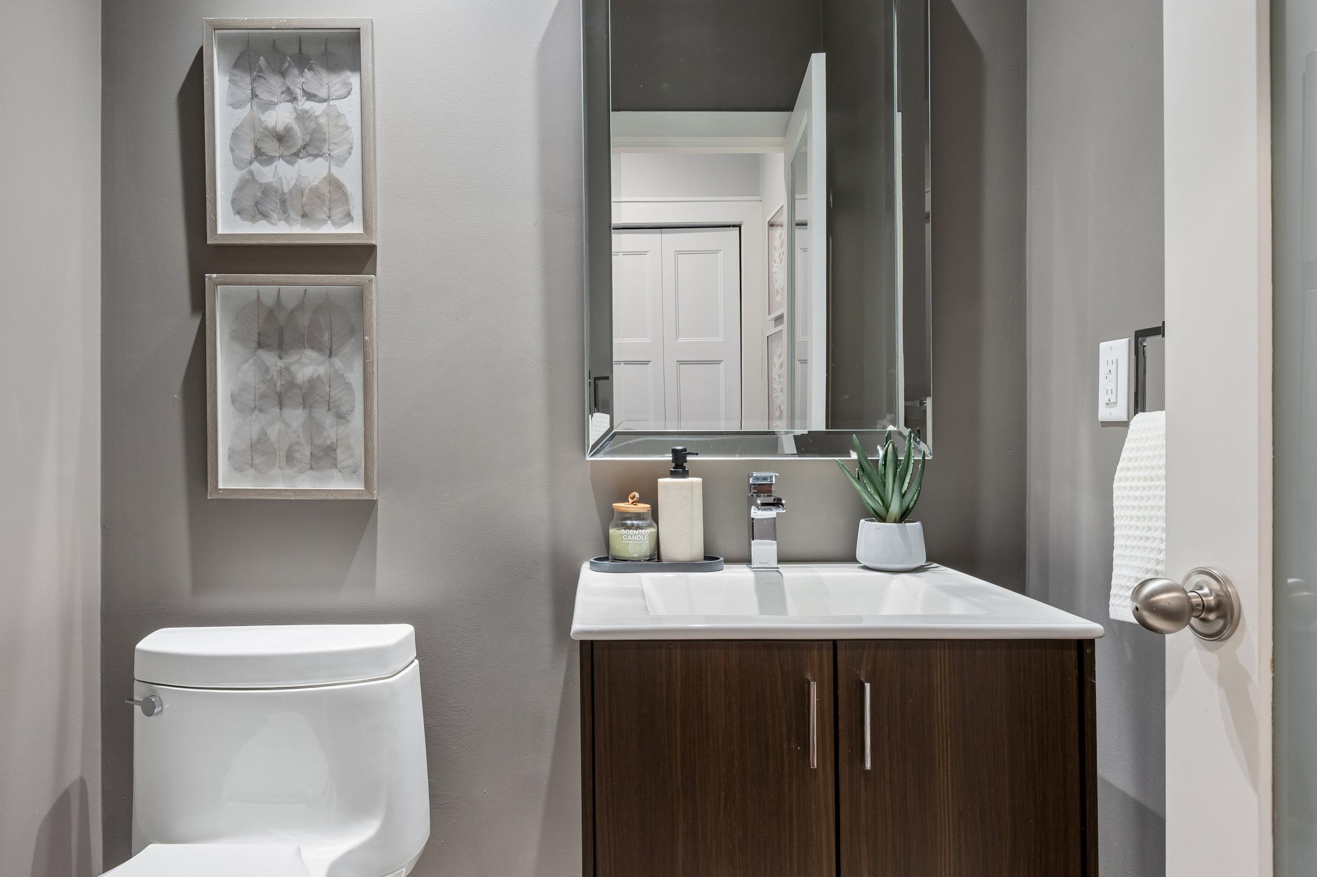 4789 Headland Drive, West Vancouver listing image