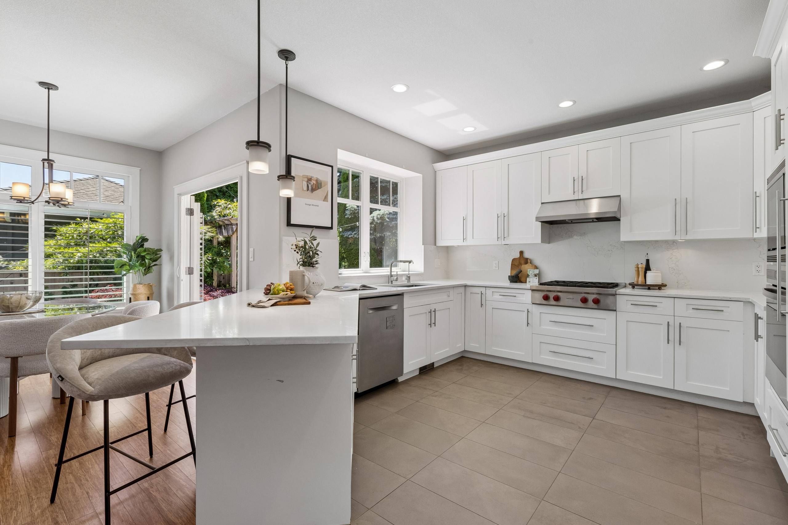 4789 Headland Drive, West Vancouver listing image