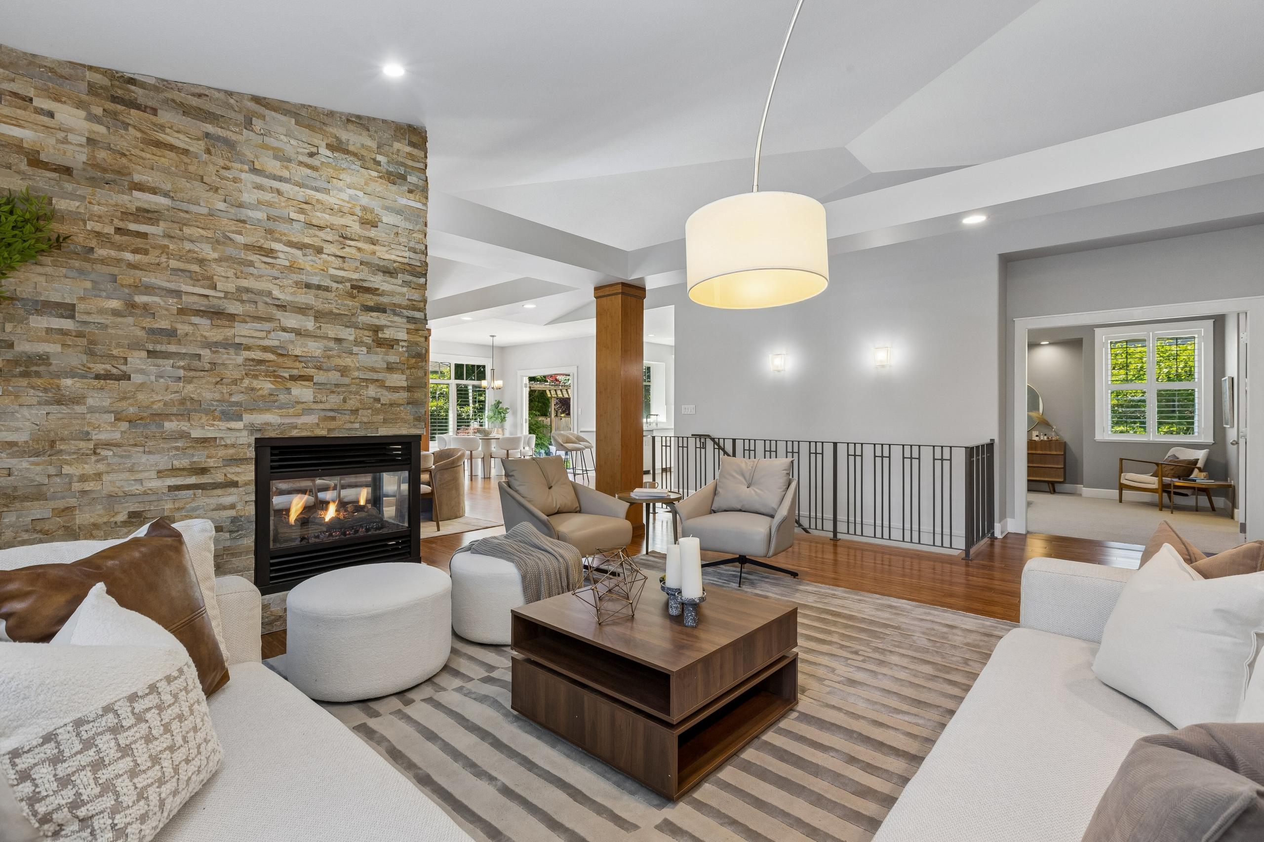 4789 Headland Drive, West Vancouver listing image