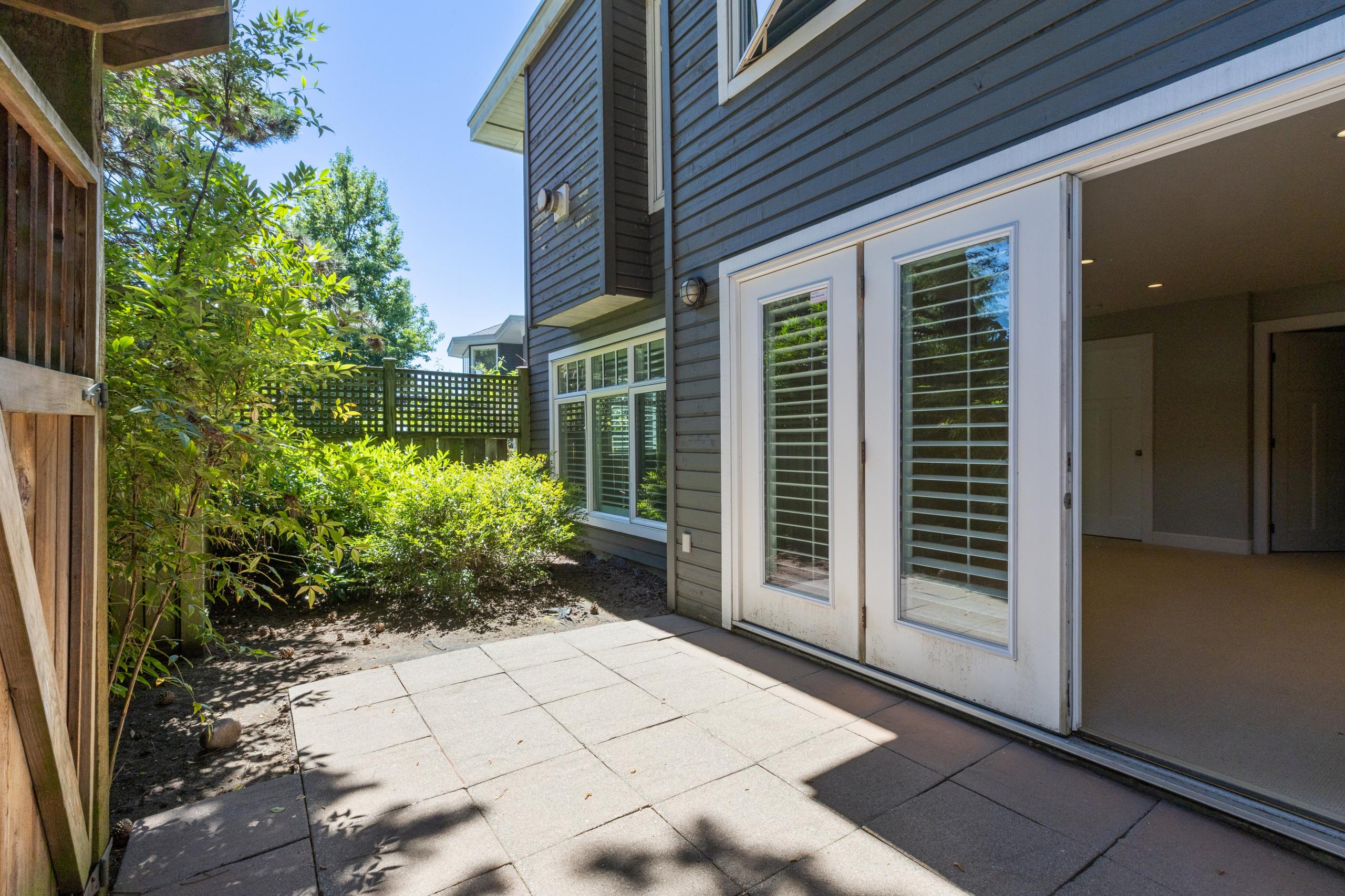 4789 Headland Drive, West Vancouver listing image
