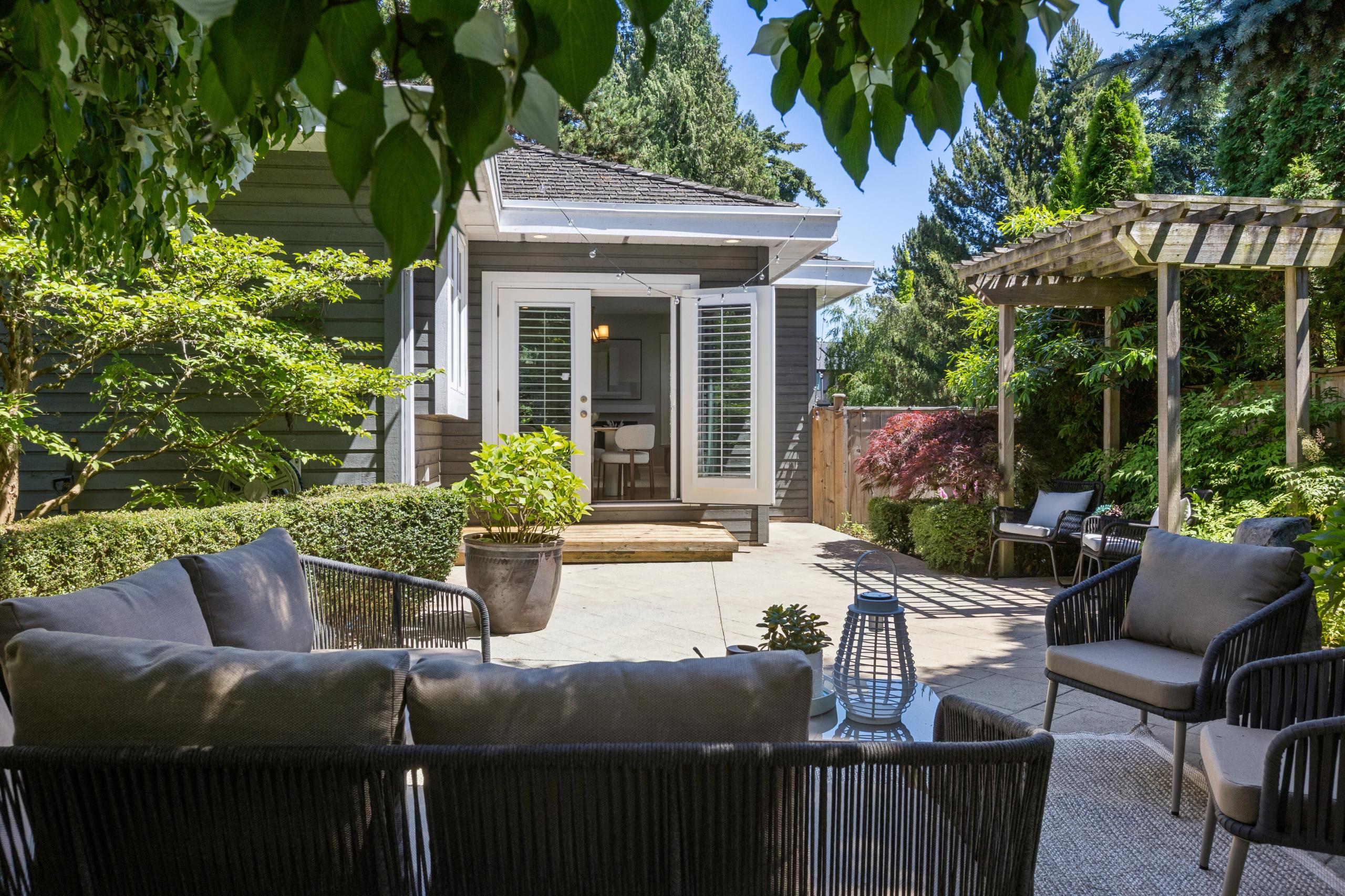 4789 Headland Drive, West Vancouver listing image